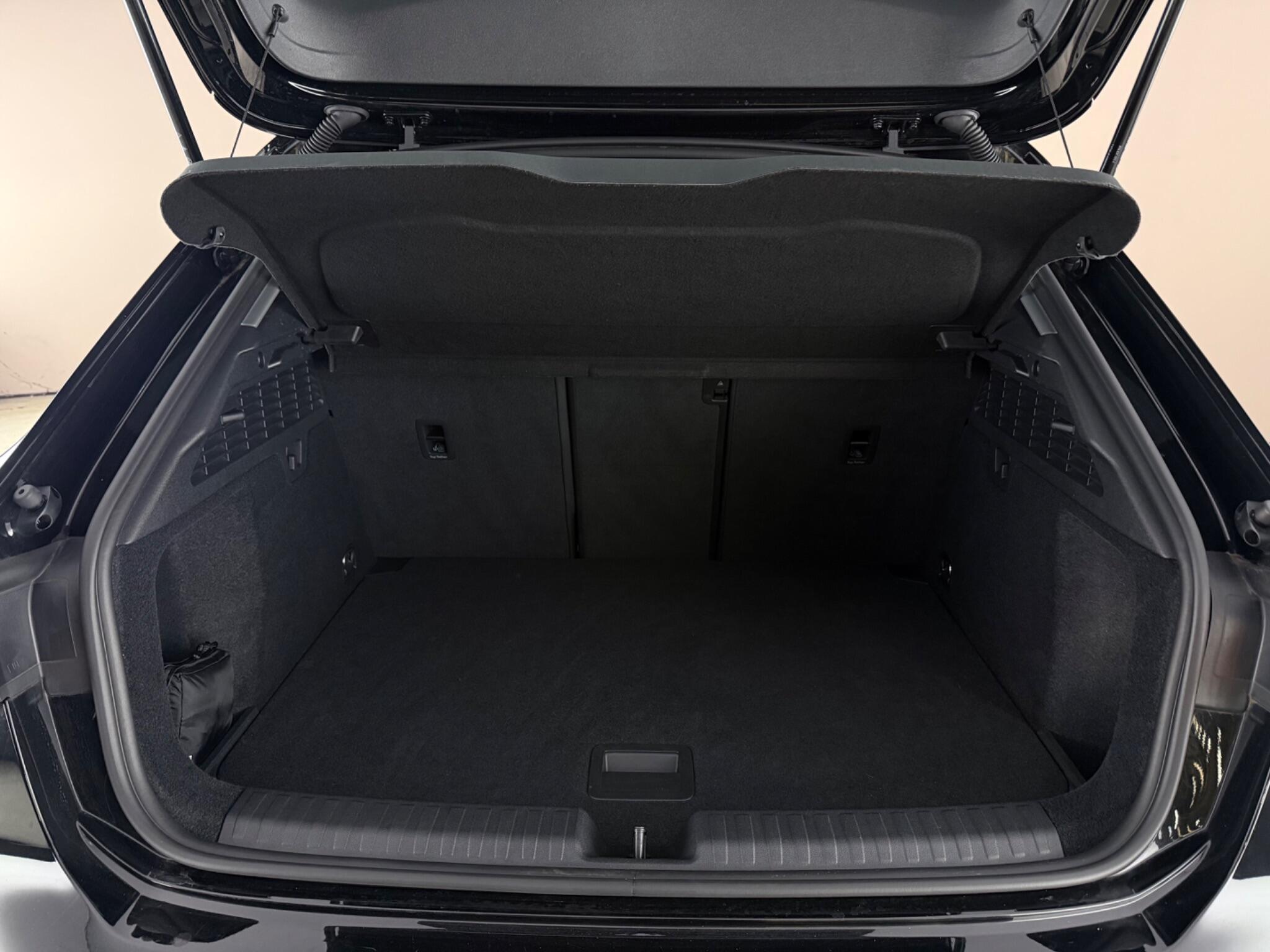 Audi A3 view 10