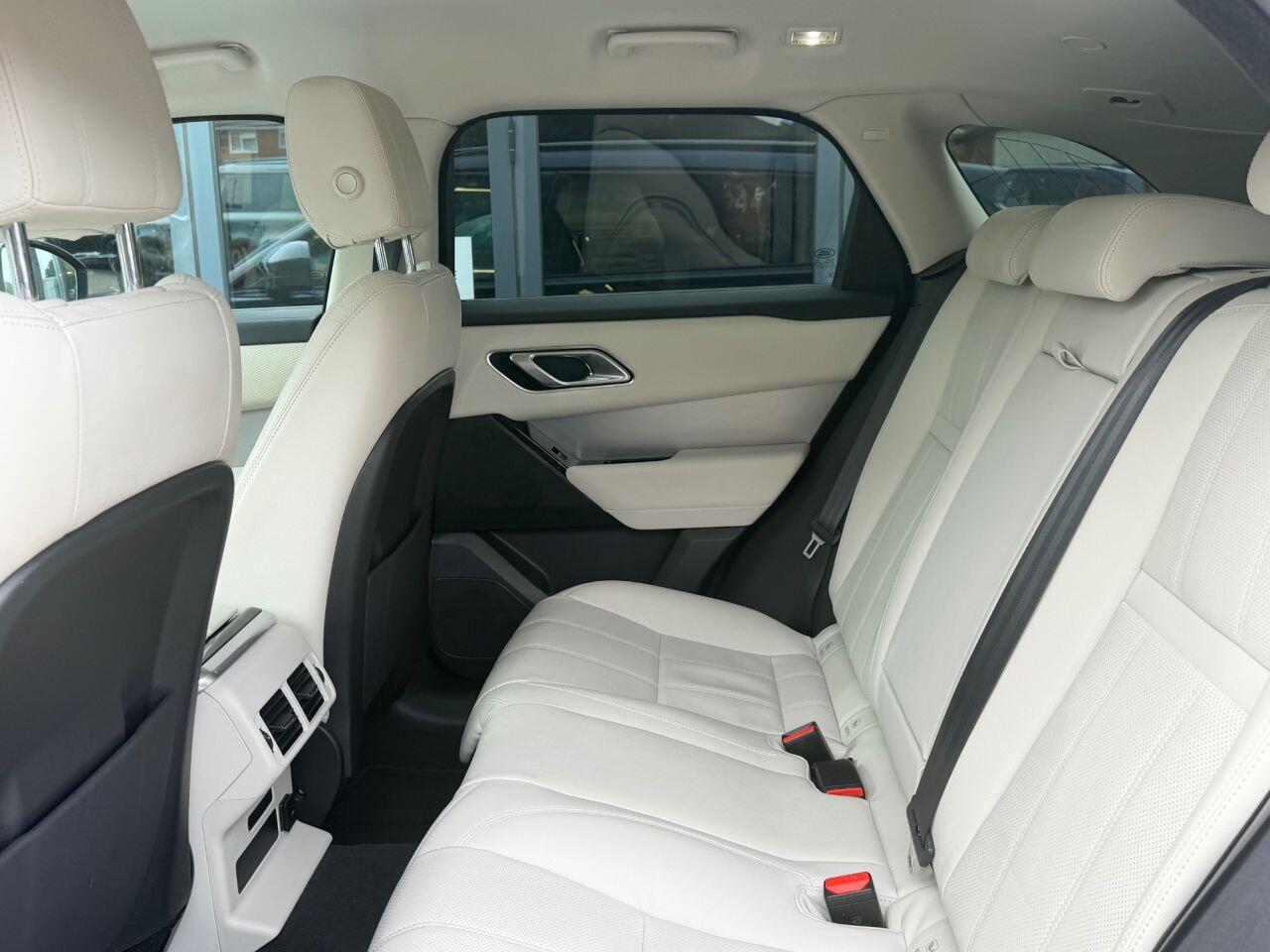 Land Rover Range Rover Velar view 37
