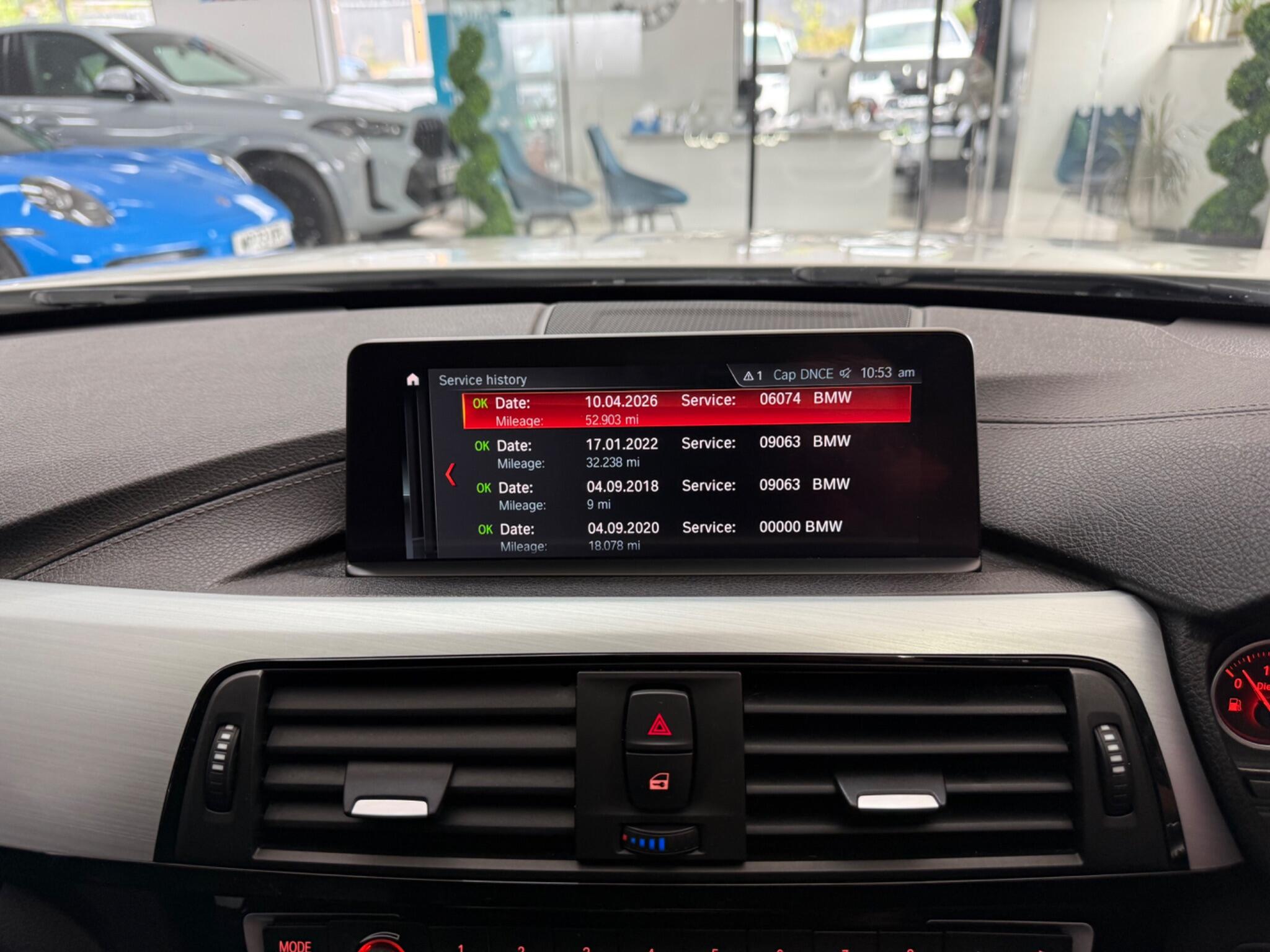 BMW 3 Series view 12