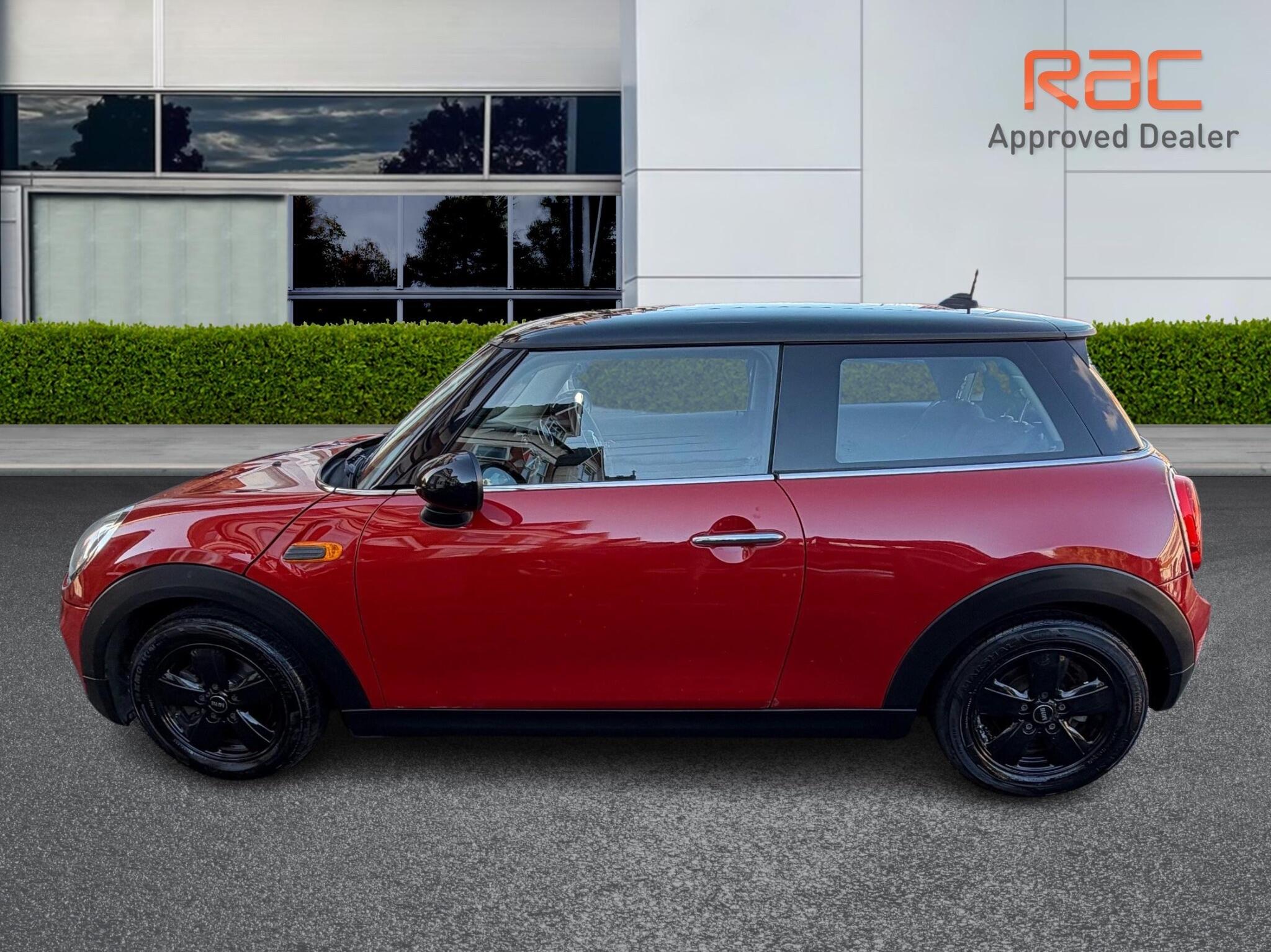 Mini Cooper view 18