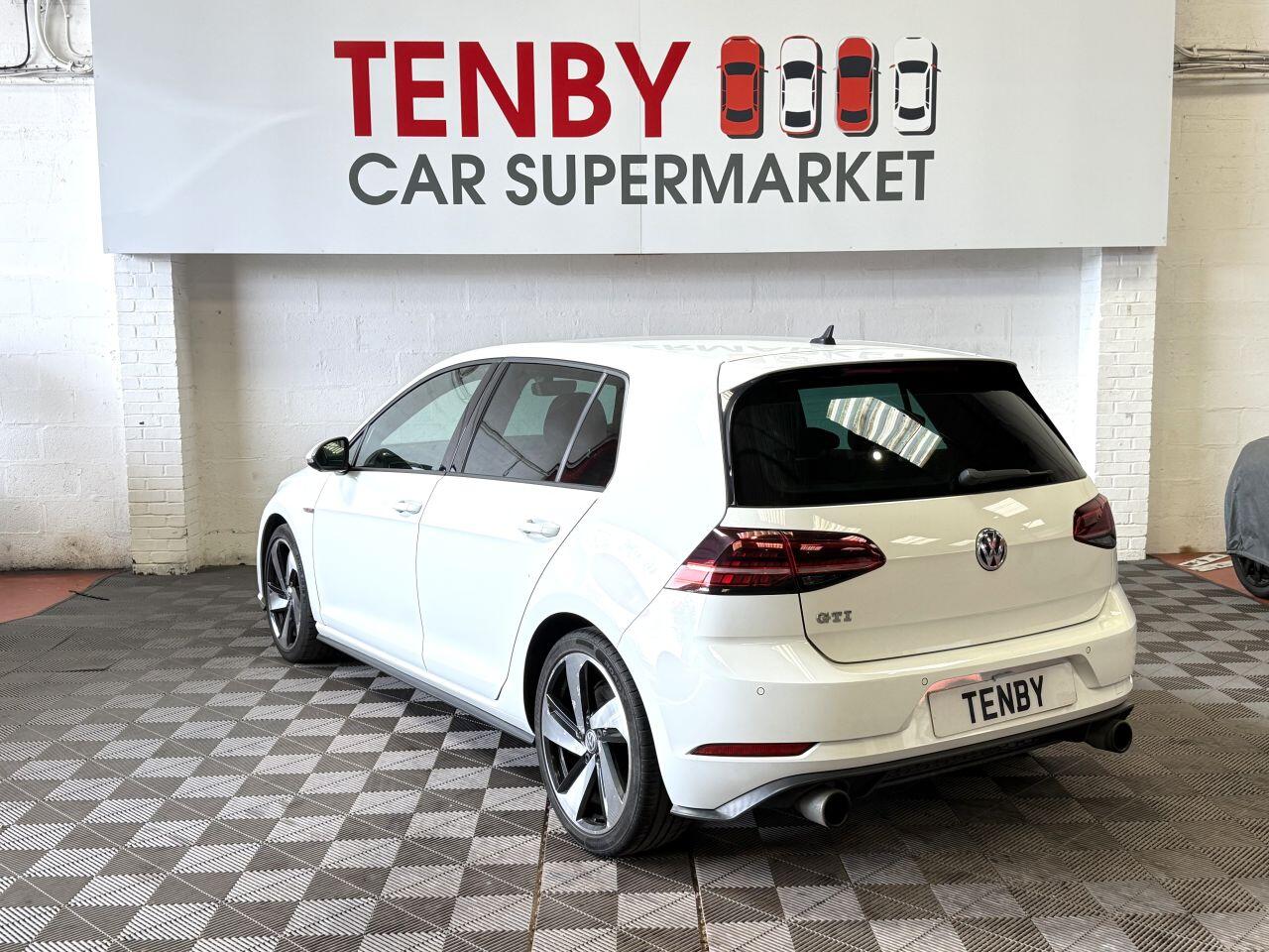 Volkswagen Golf view 7