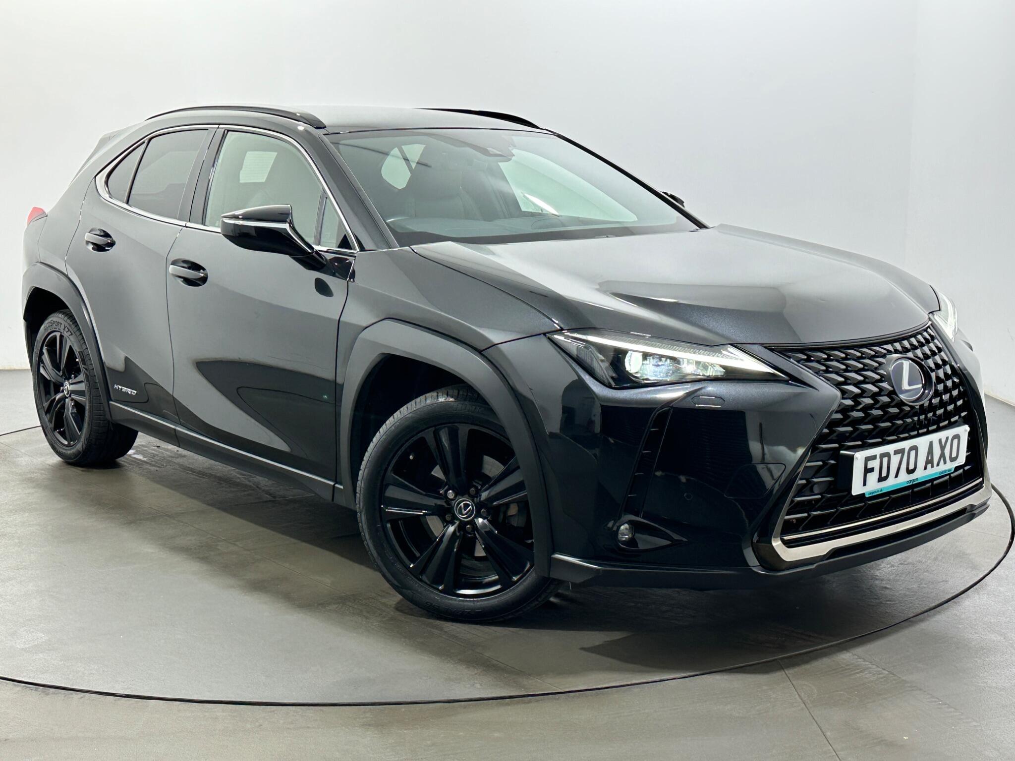 Lexus UX view 54