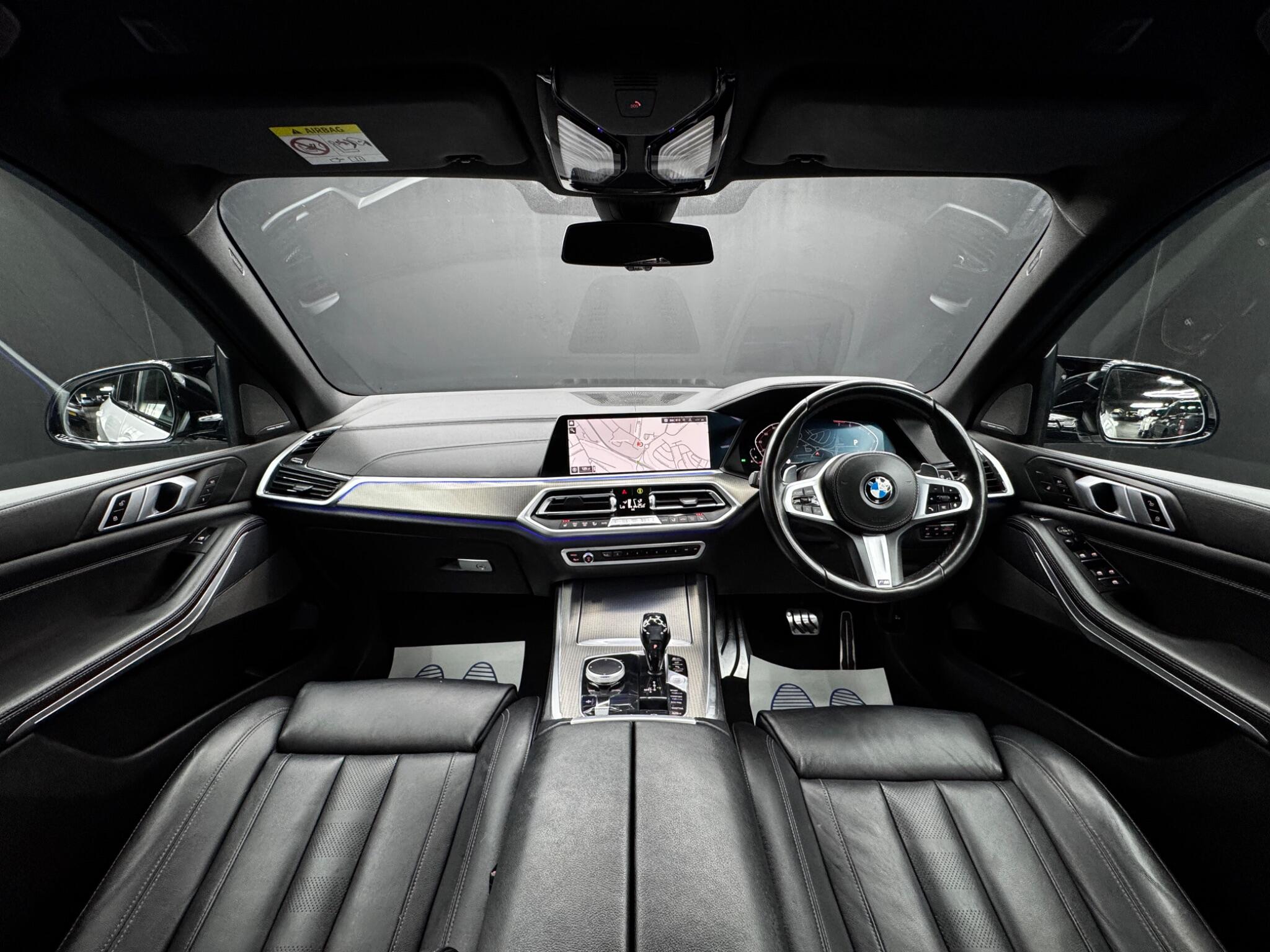 BMW X5 view 18