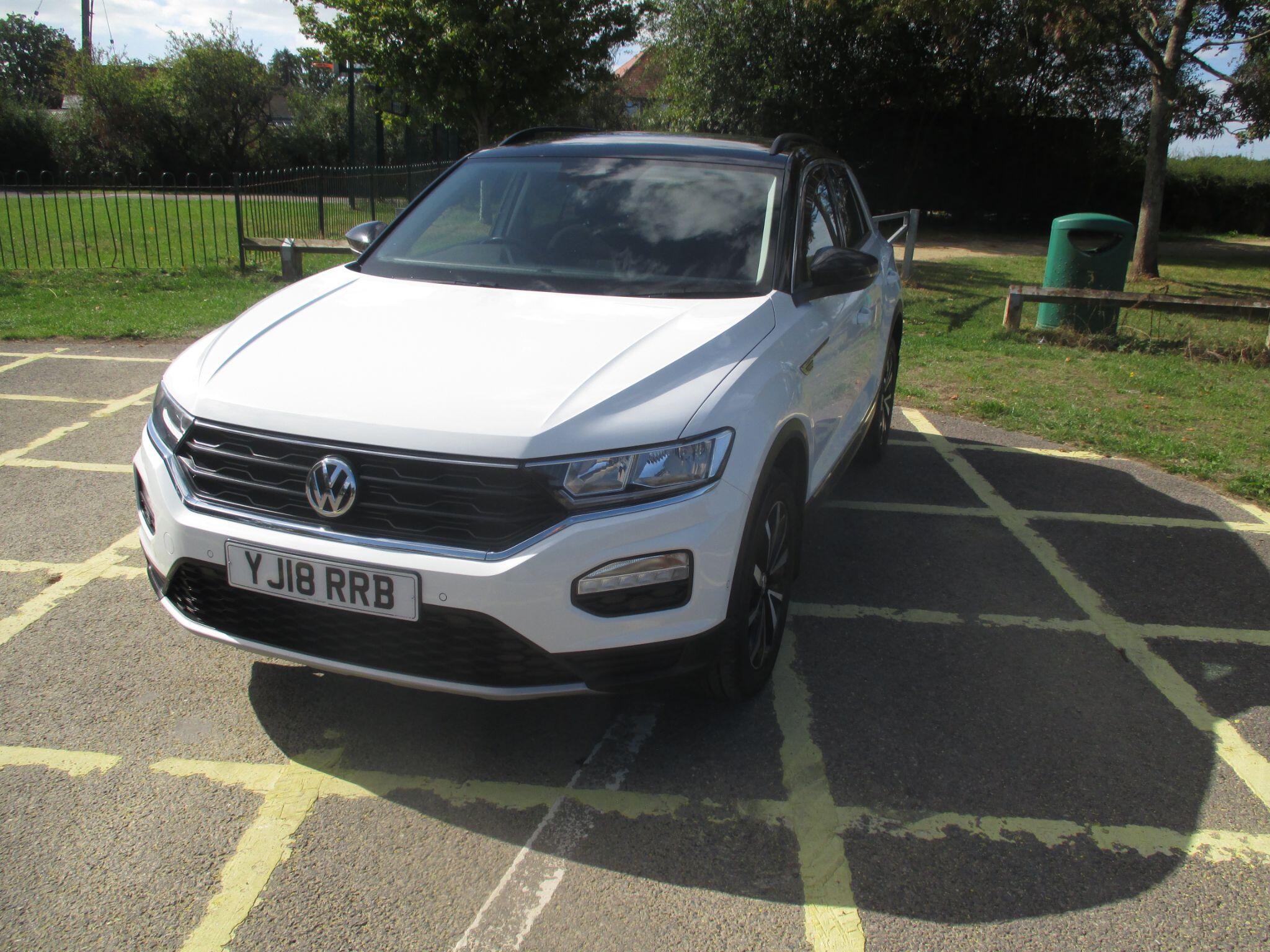 Volkswagen T-Roc view 26