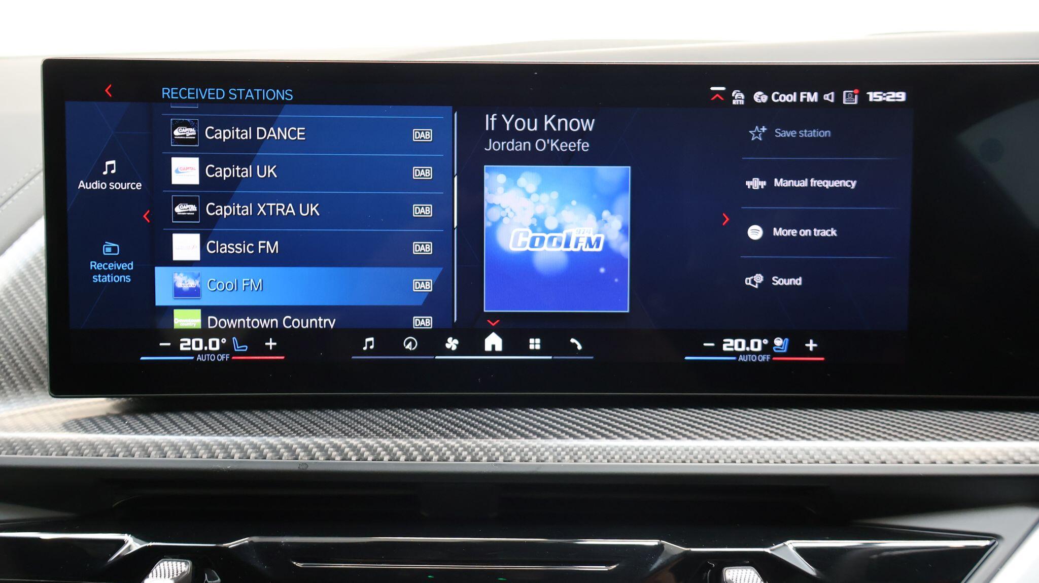 BMW XM view 35