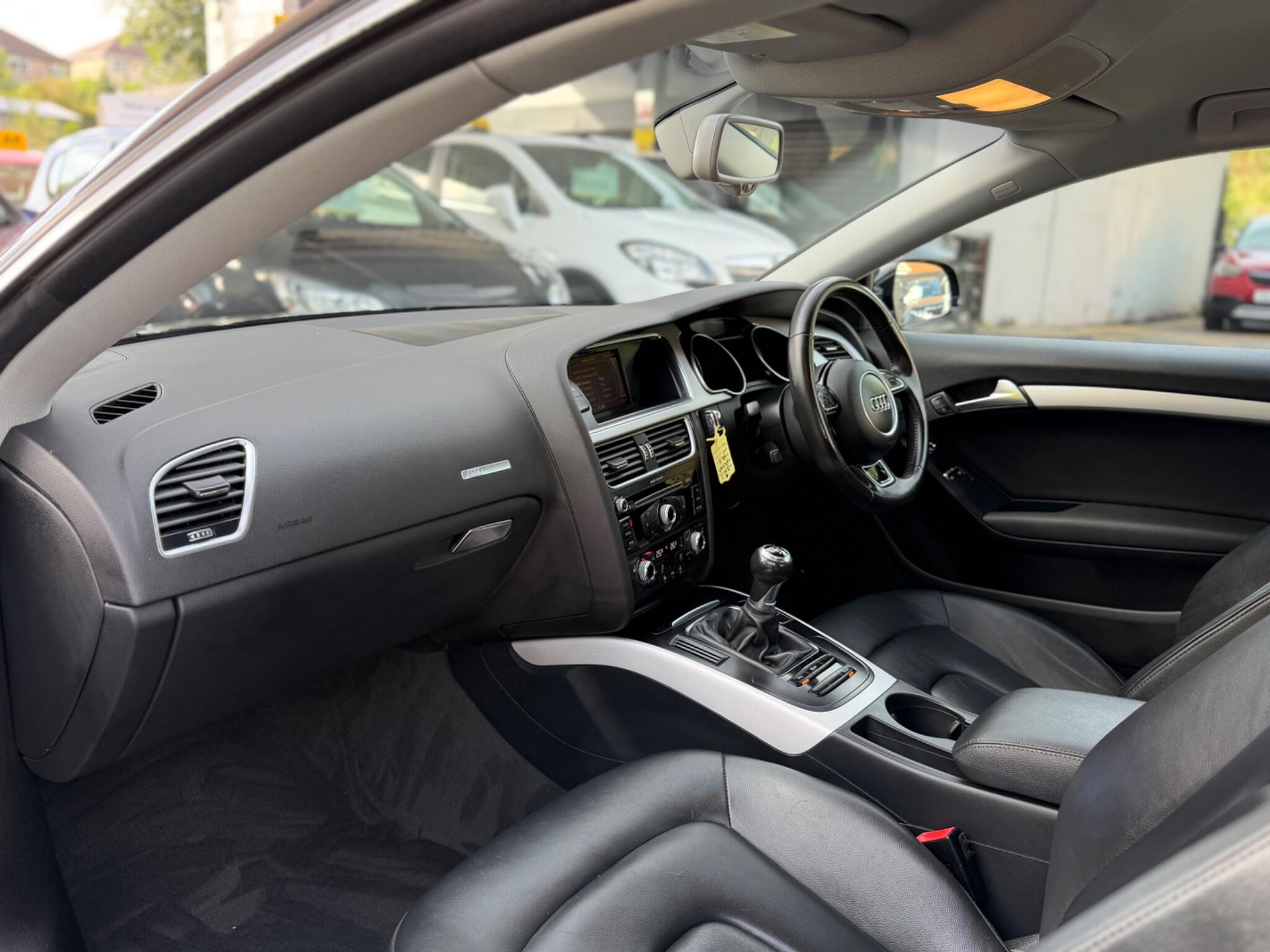 Audi A5 view 44
