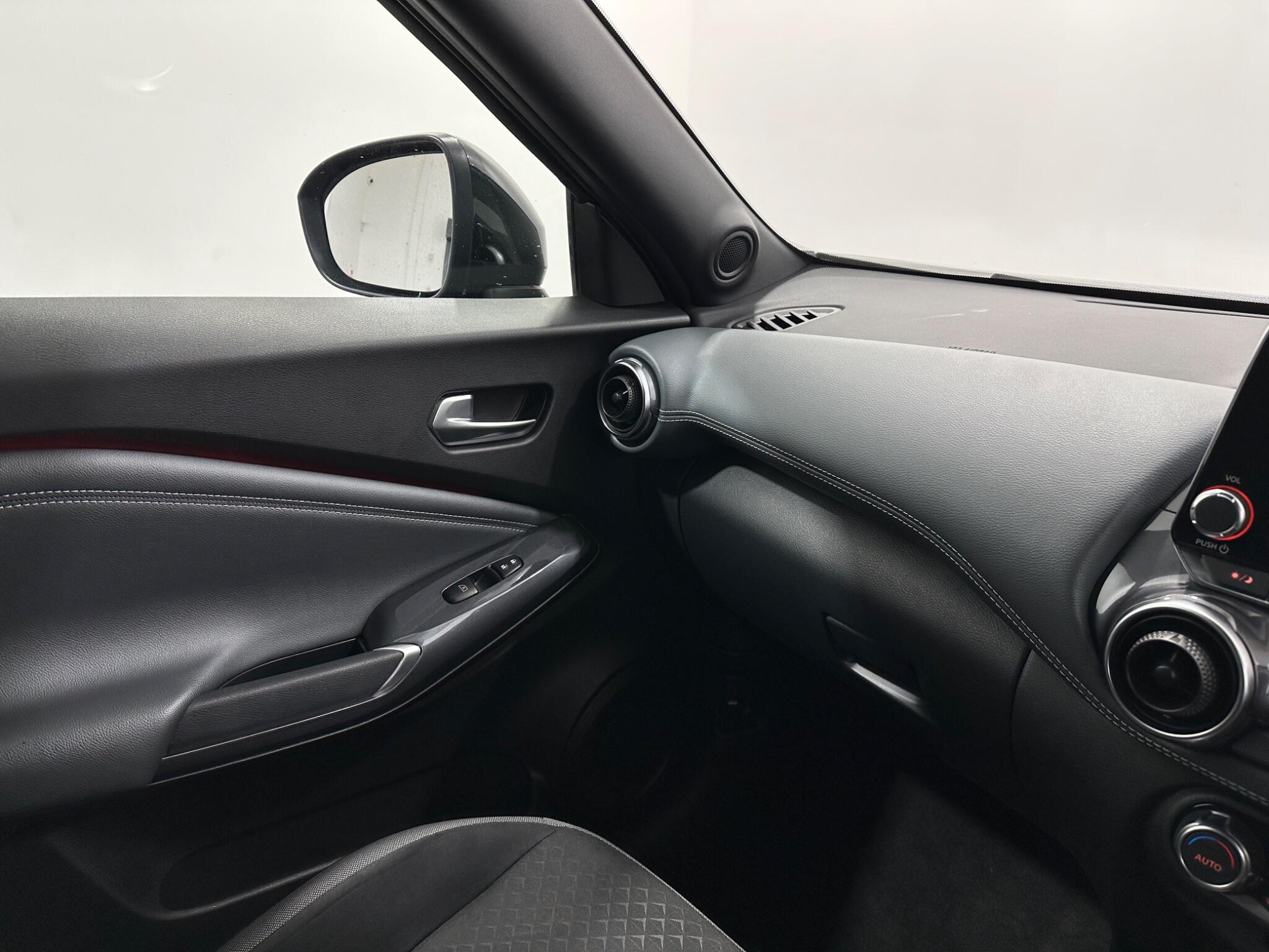Nissan Juke view 24