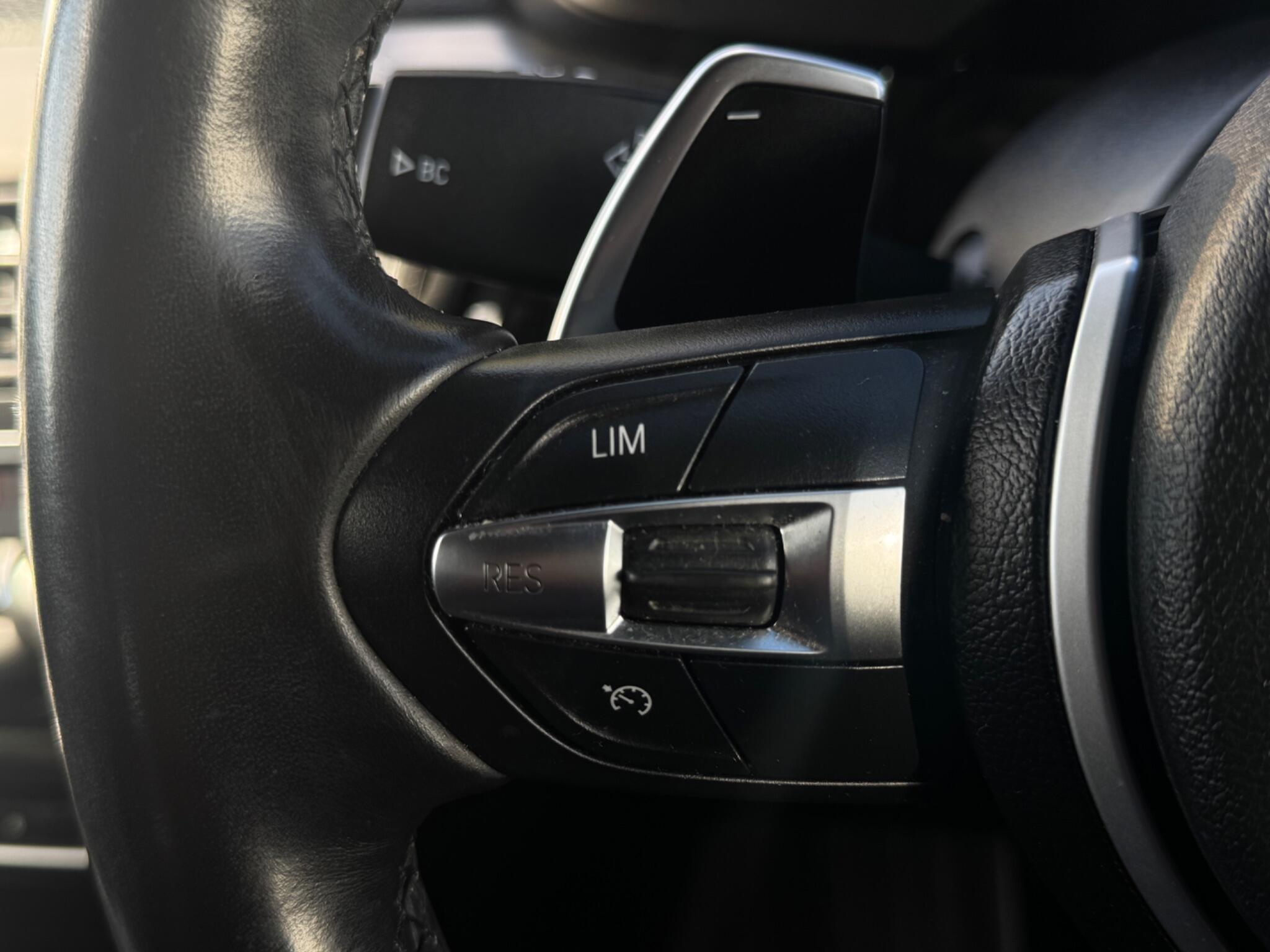 BMW X5 view 23