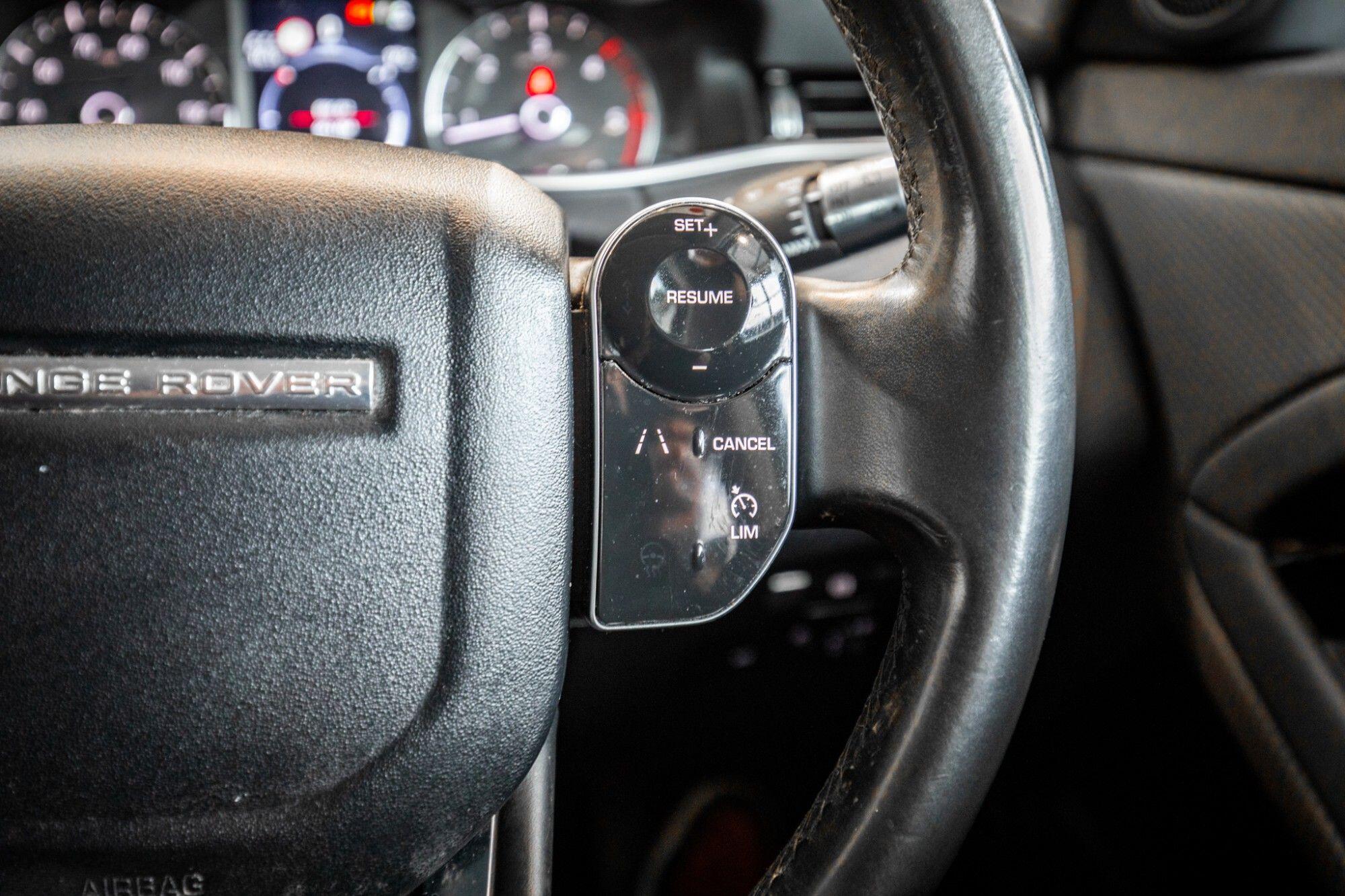 Land Rover Range Rover Evoque view 16