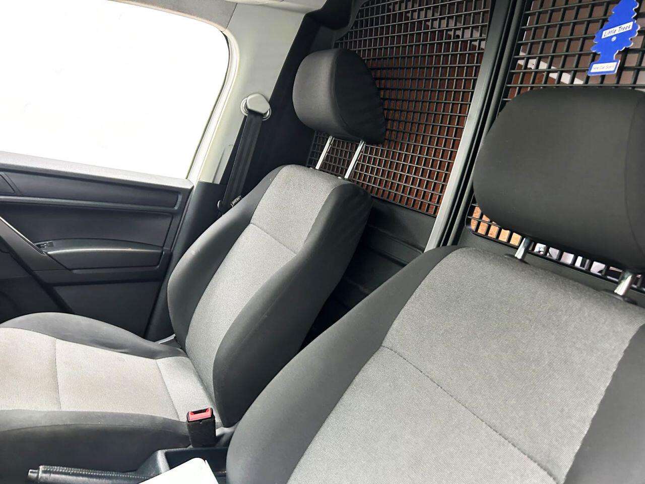 Volkswagen Caddy view 13