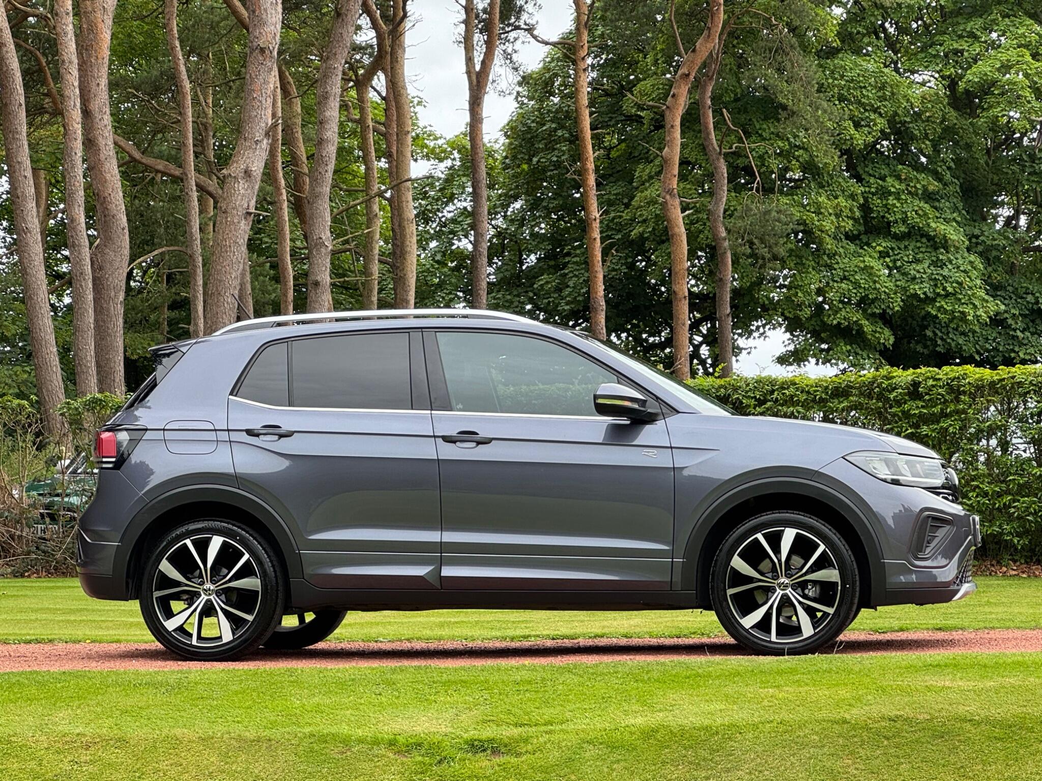 Volkswagen T-Cross view 10