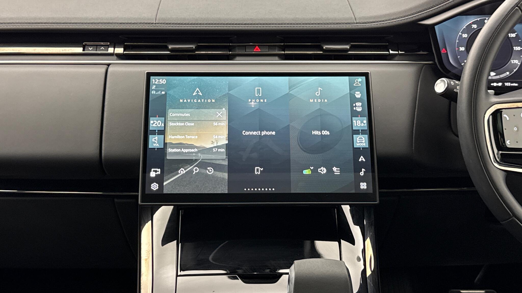 Land Rover Range Rover Sport view 14