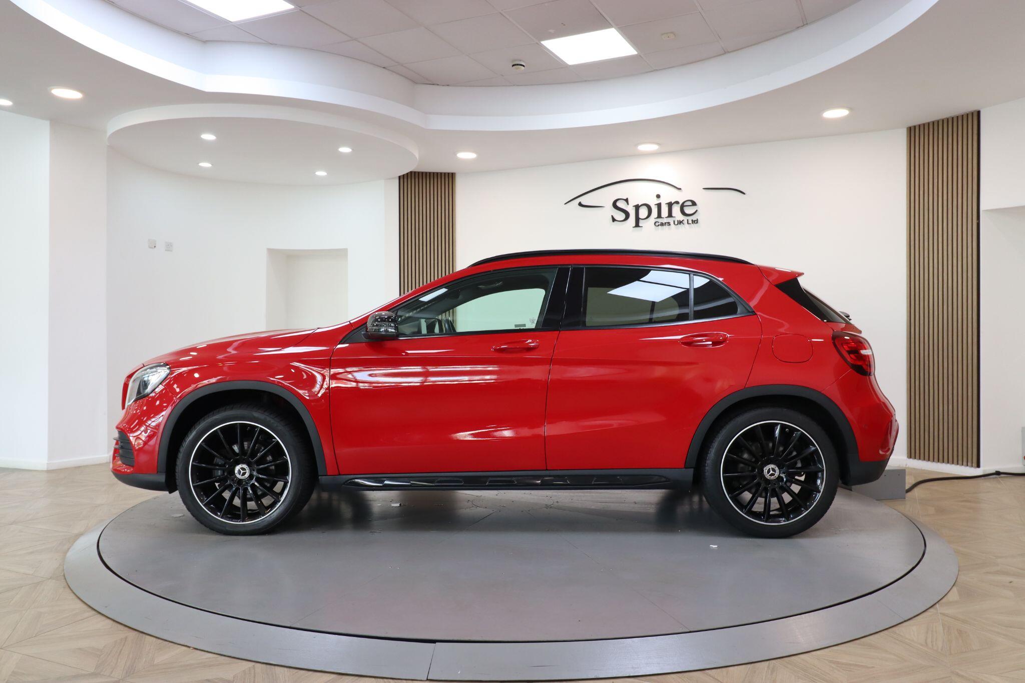 Mercedes-Benz Gla view 9