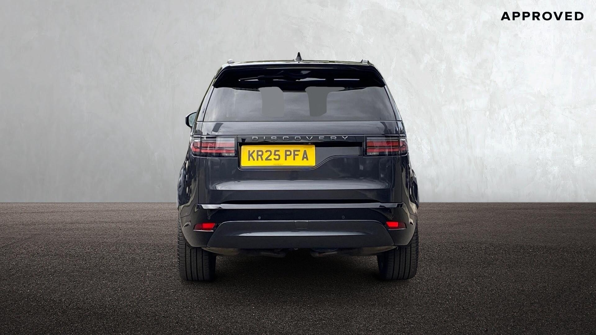 Land Rover Discovery view 6