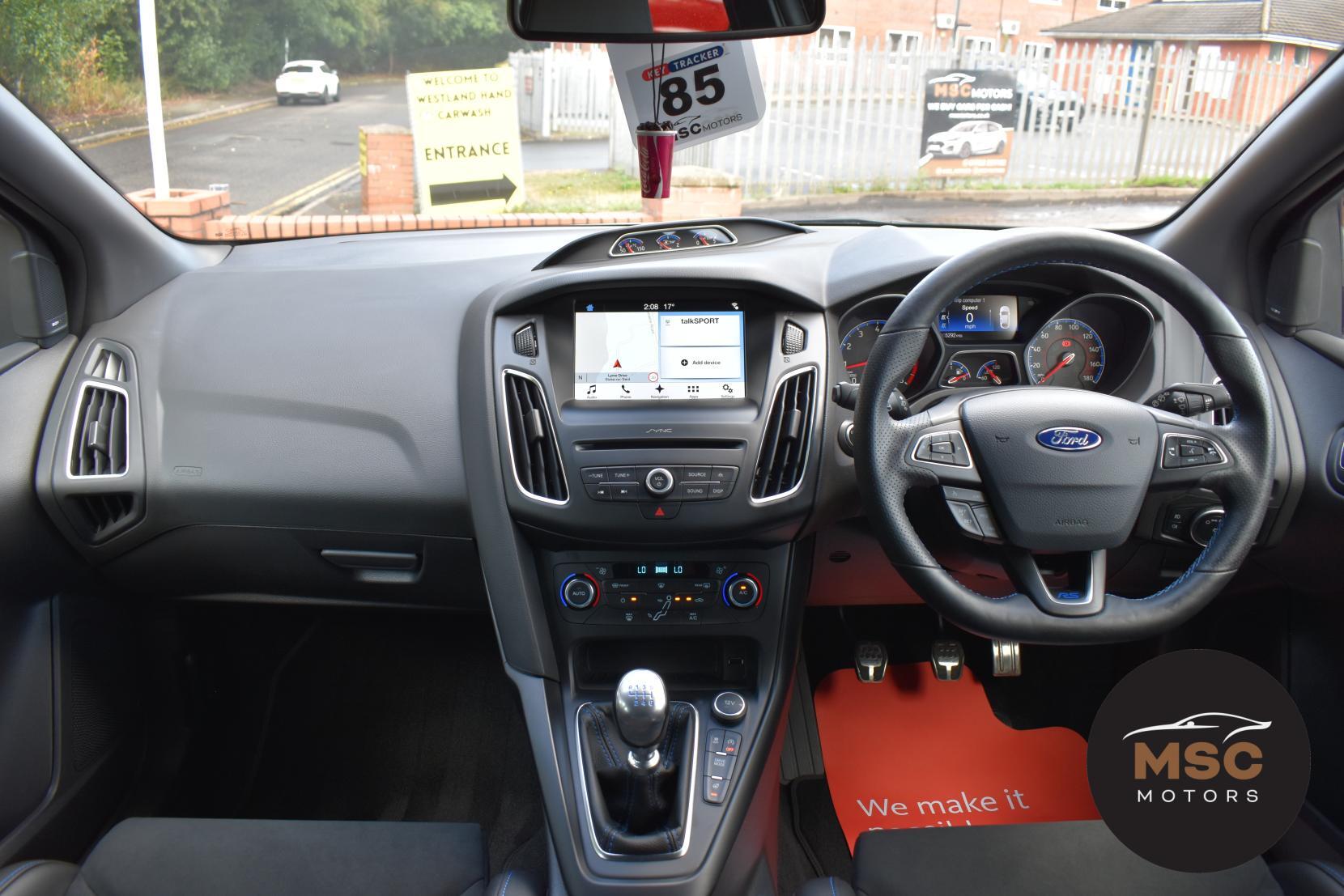 Ford Focus view 51