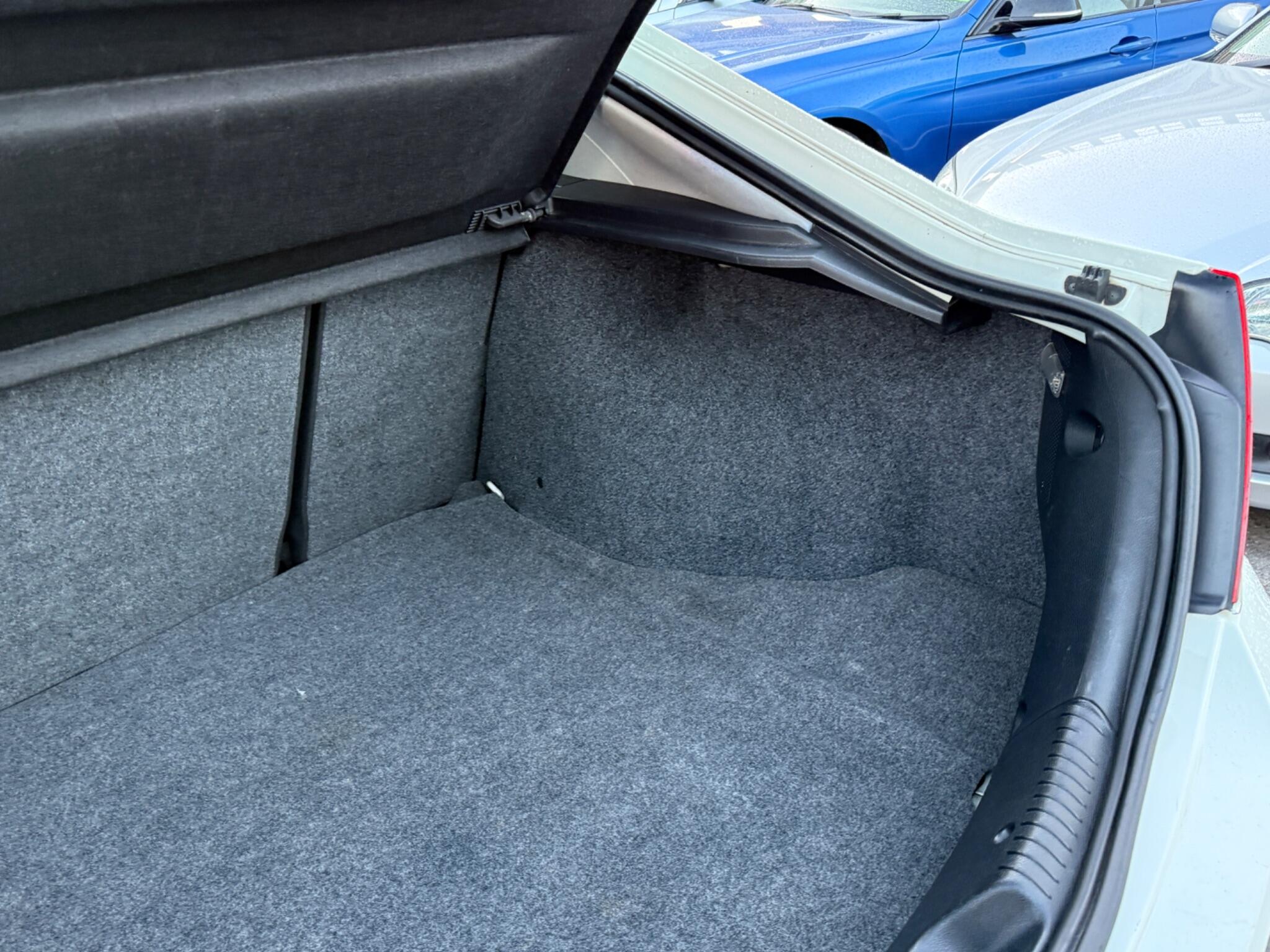 Ford Mondeo - Image 23