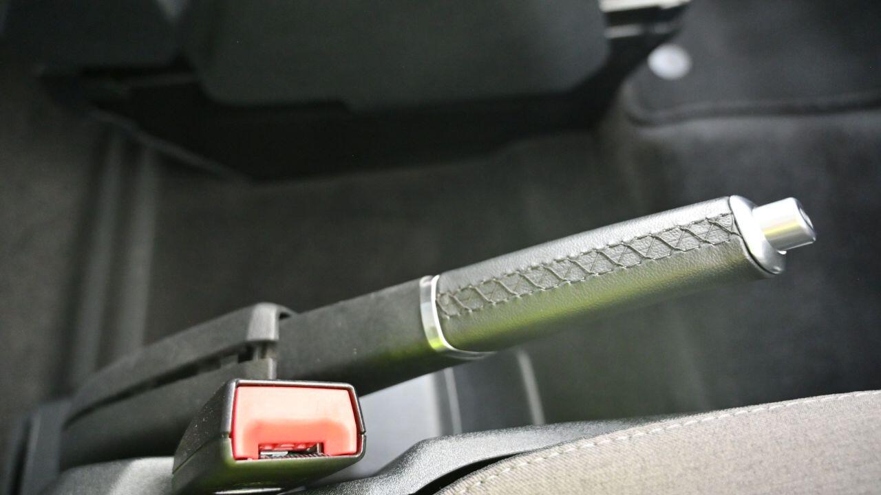 Ford Tourneo Custom view 29