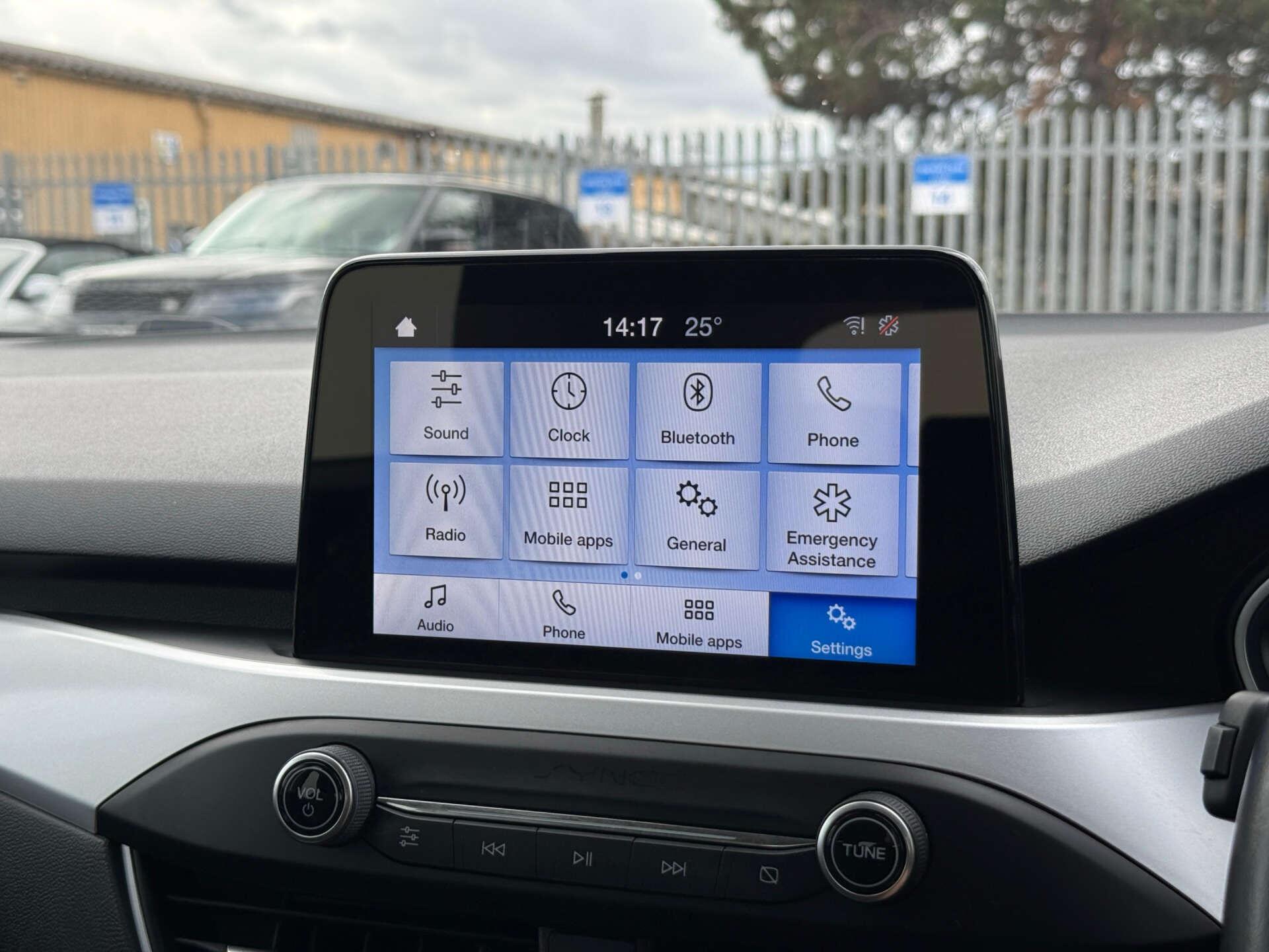 Ford Focus view 65