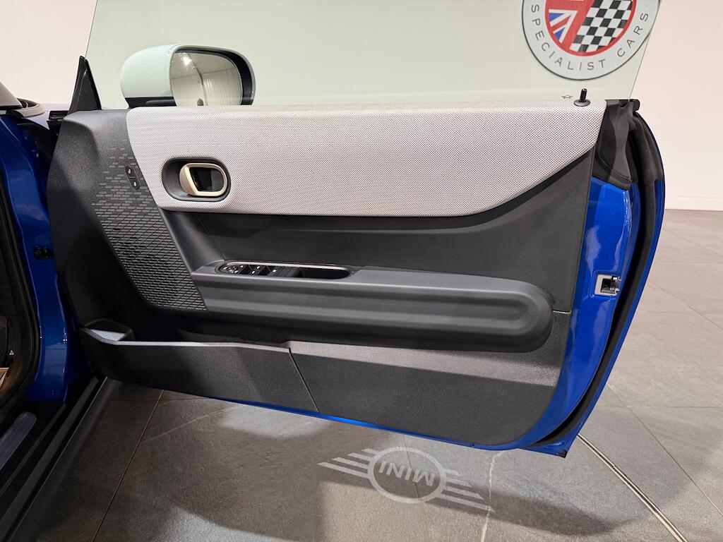 Mini Cooper Cooper view 35