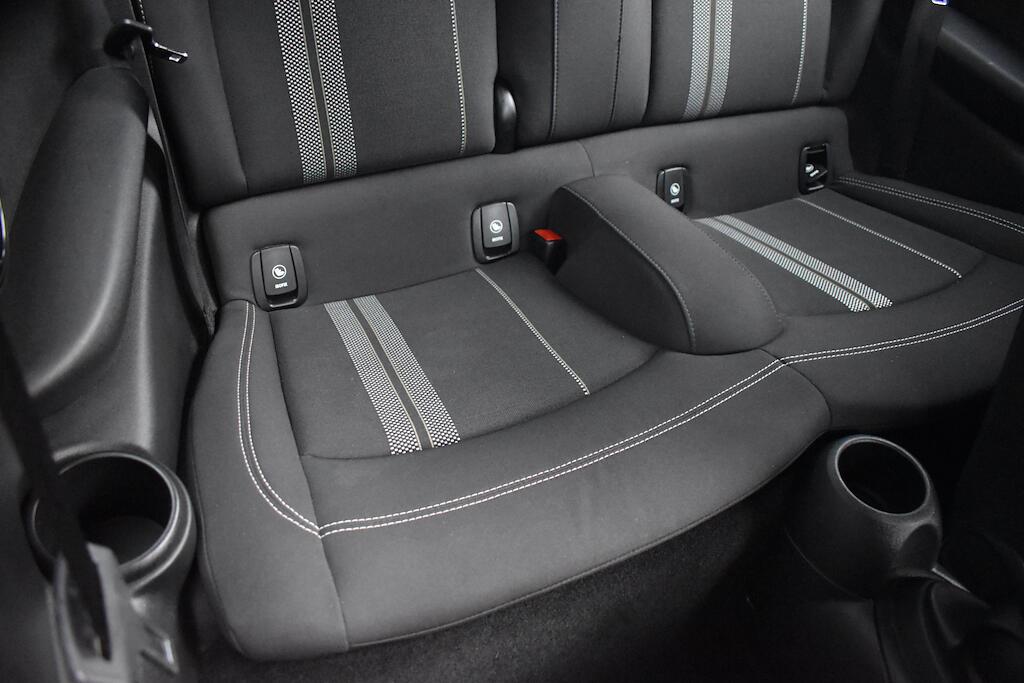 Mini Cooper view 30
