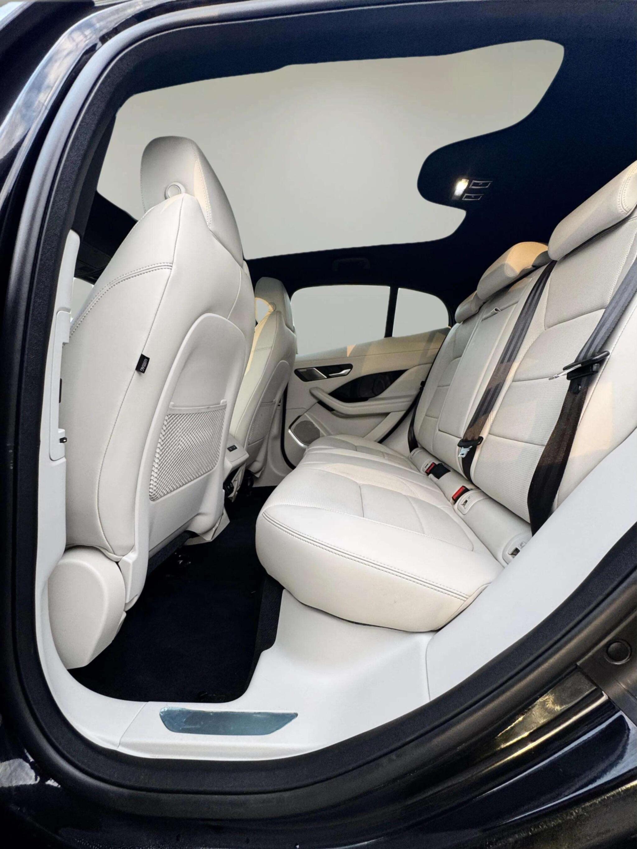 Jaguar I-Pace view 41