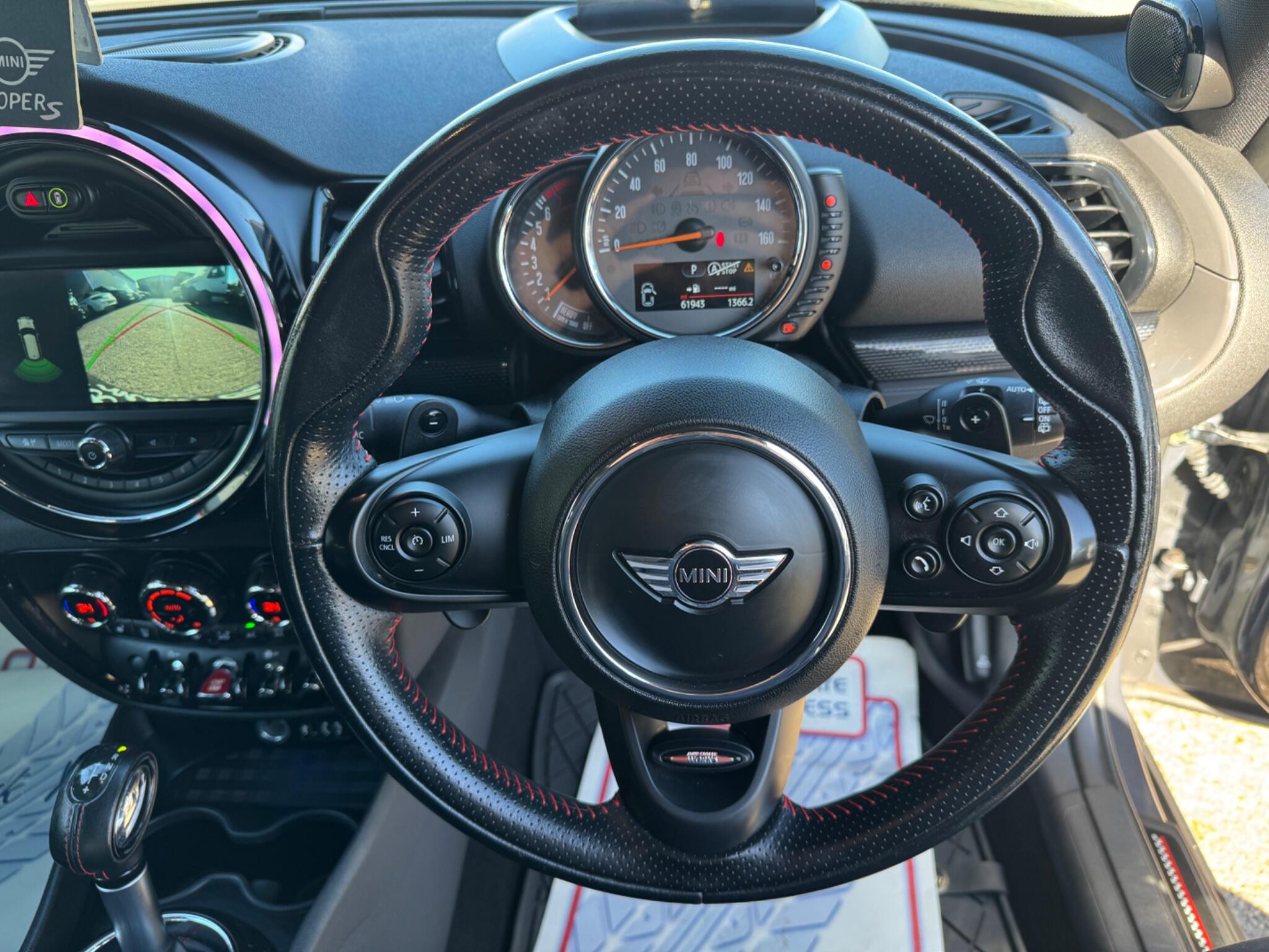 Mini Clubman view 46