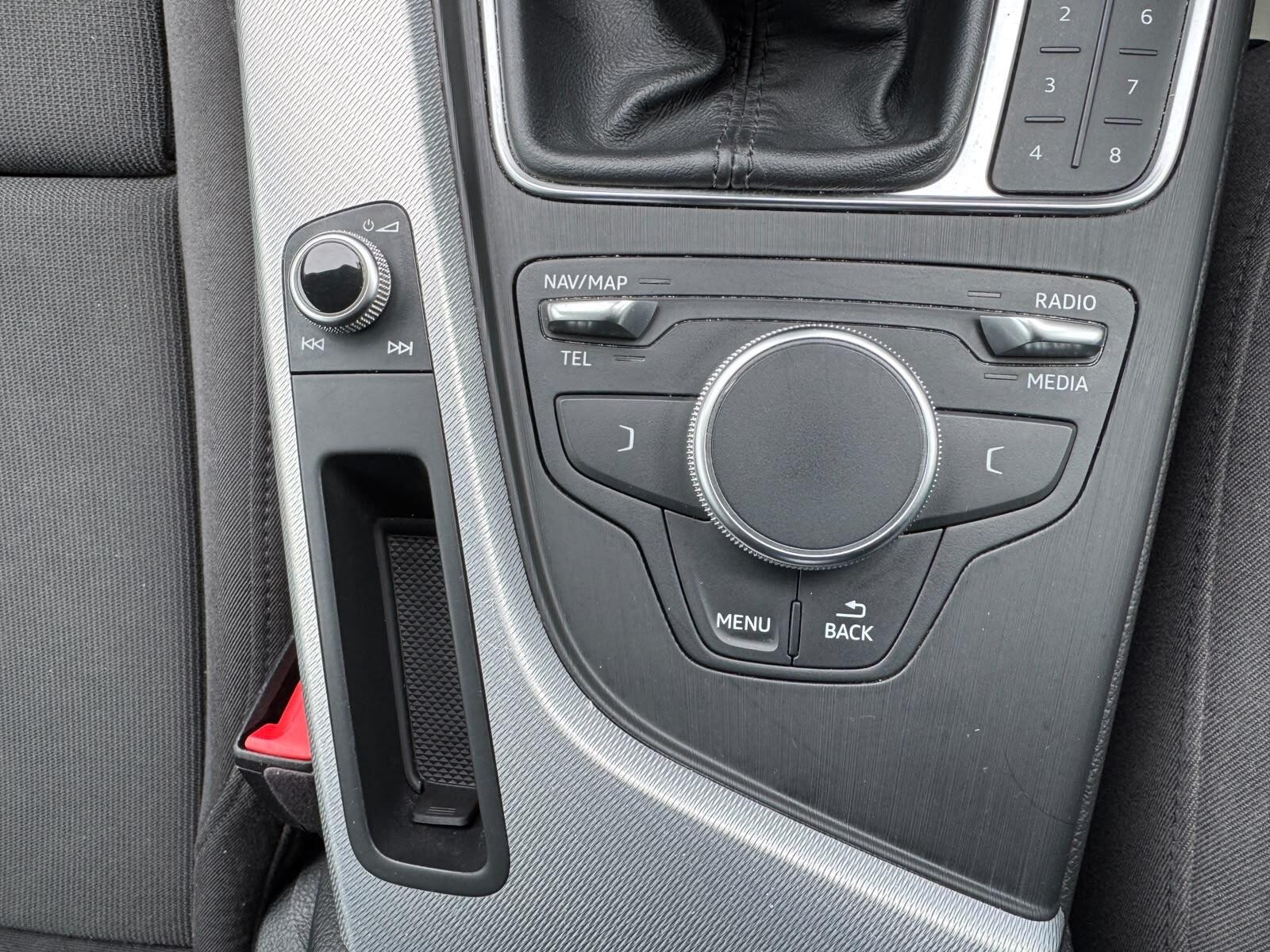 Audi A4 view 22