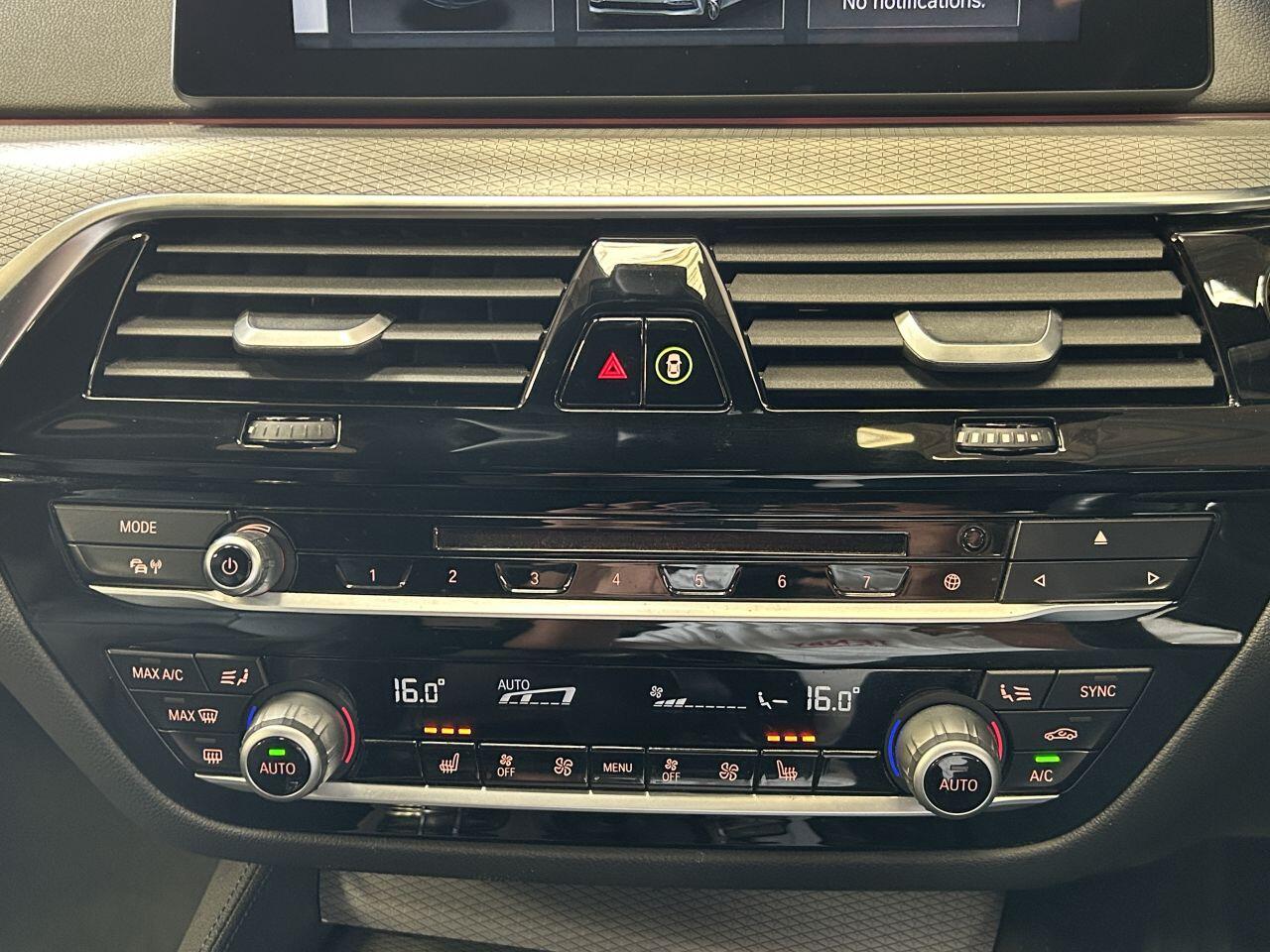 BMW 5 Series view 43