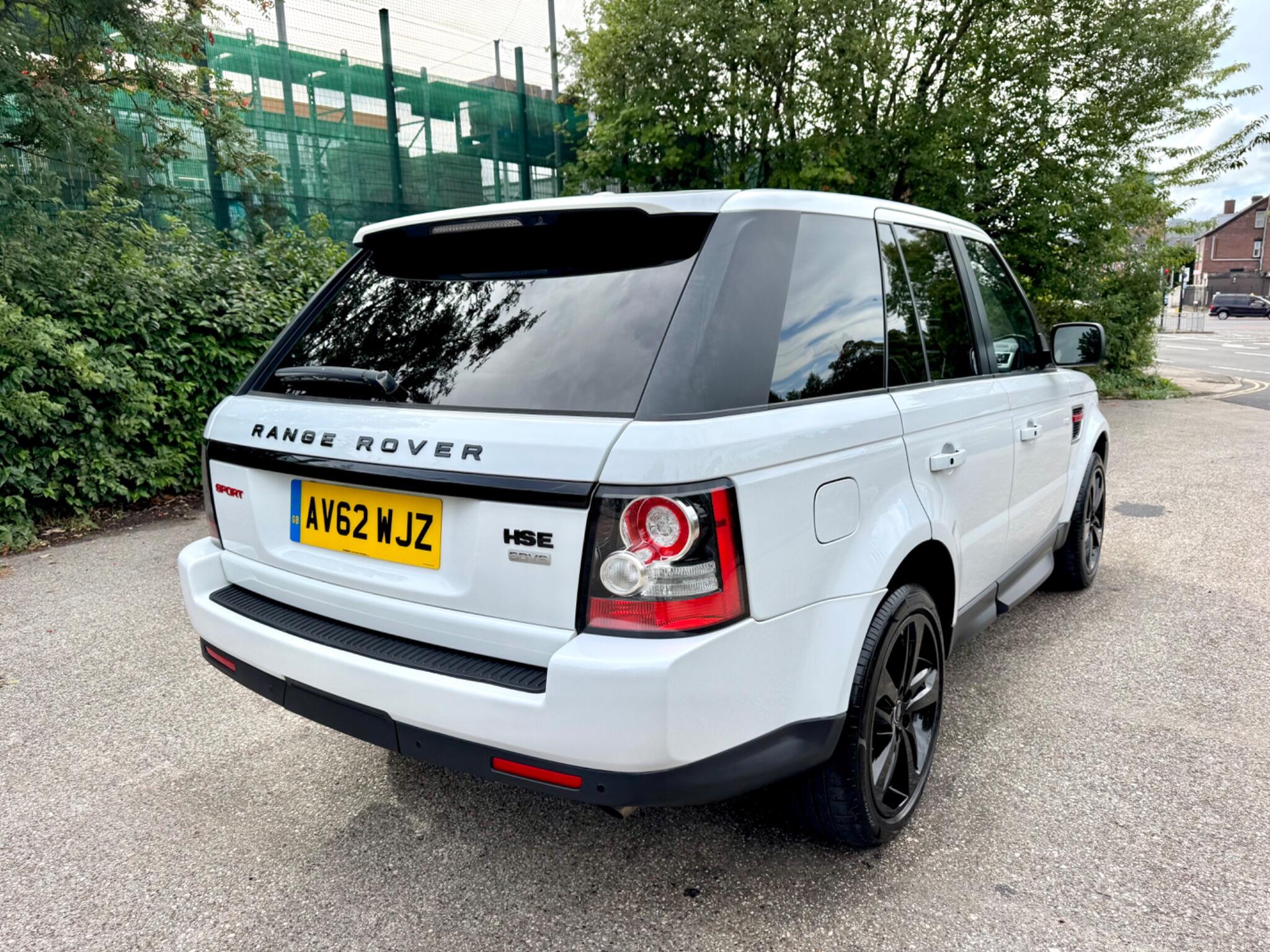 Land Rover Range Rover Sport view 5