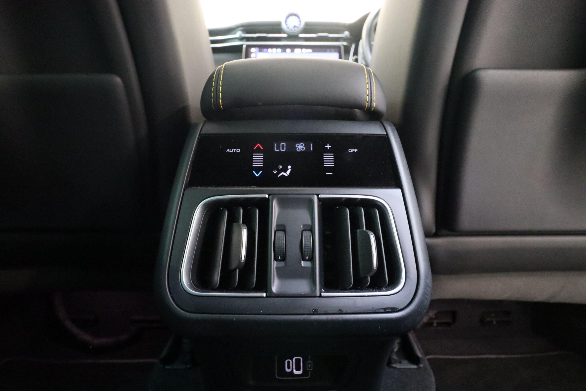 Maserati Grecale view 54