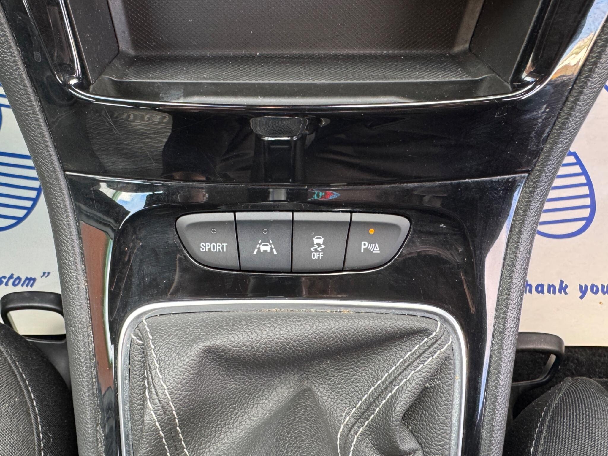Vauxhall Astra view 35