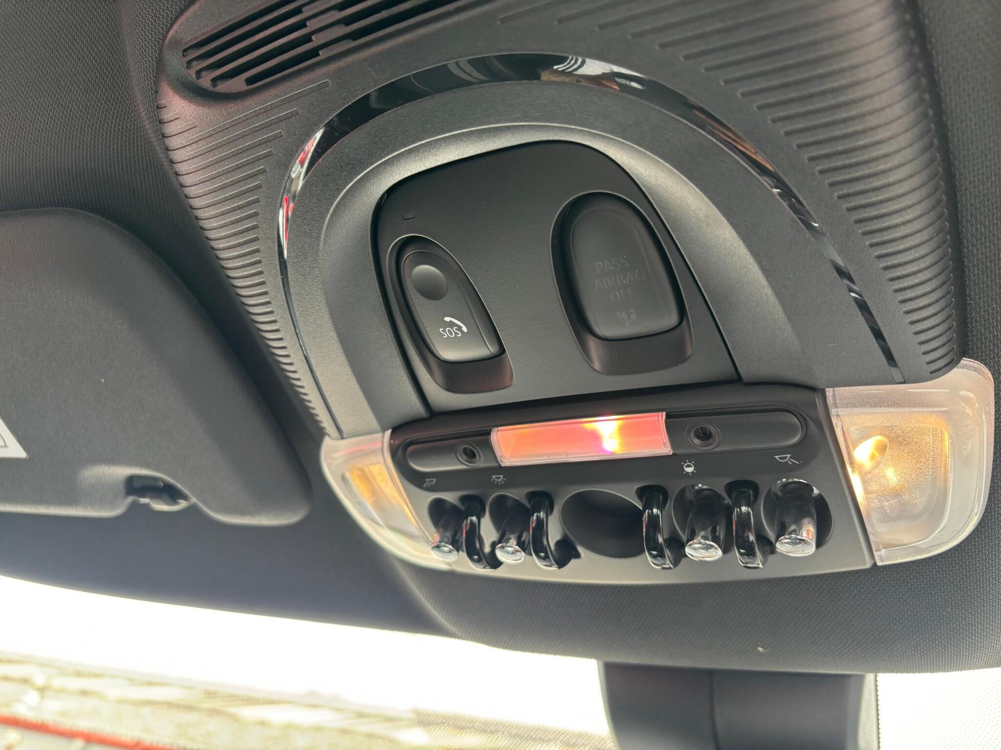 Mini Countryman view 23