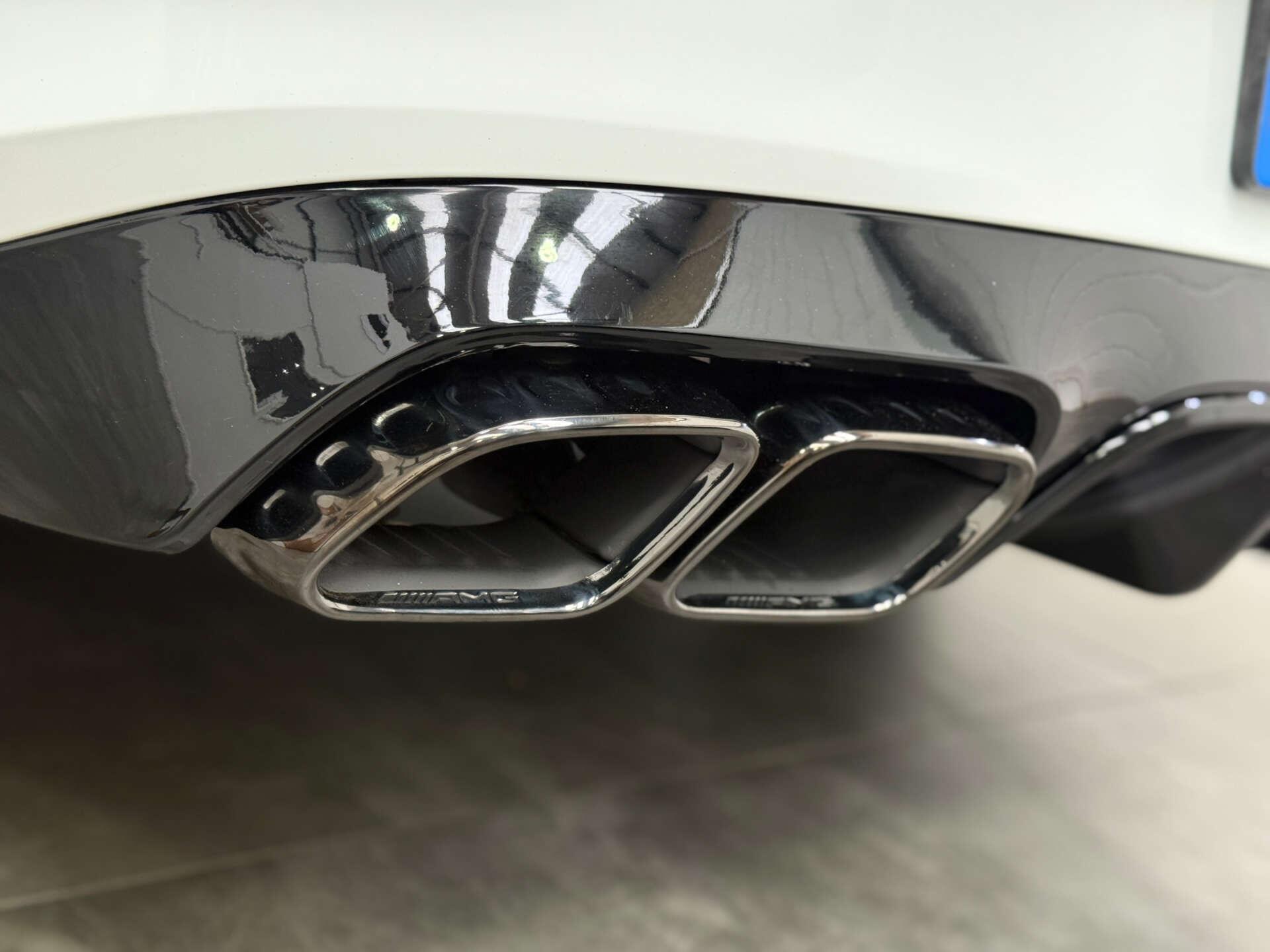 Mercedes-Benz E-Class view 15