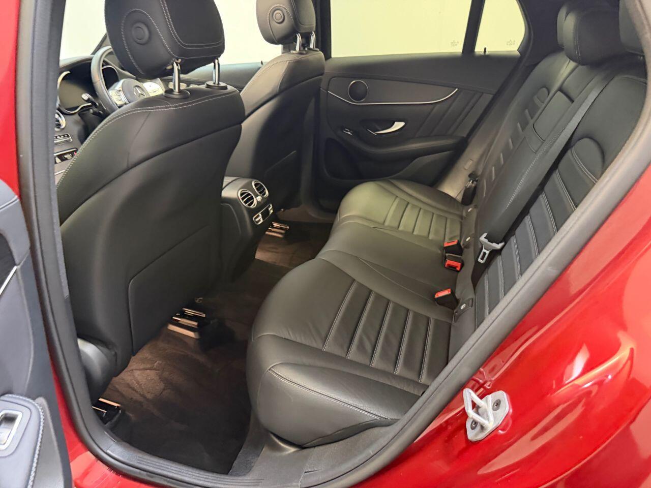 Mercedes-Benz GLC view 24