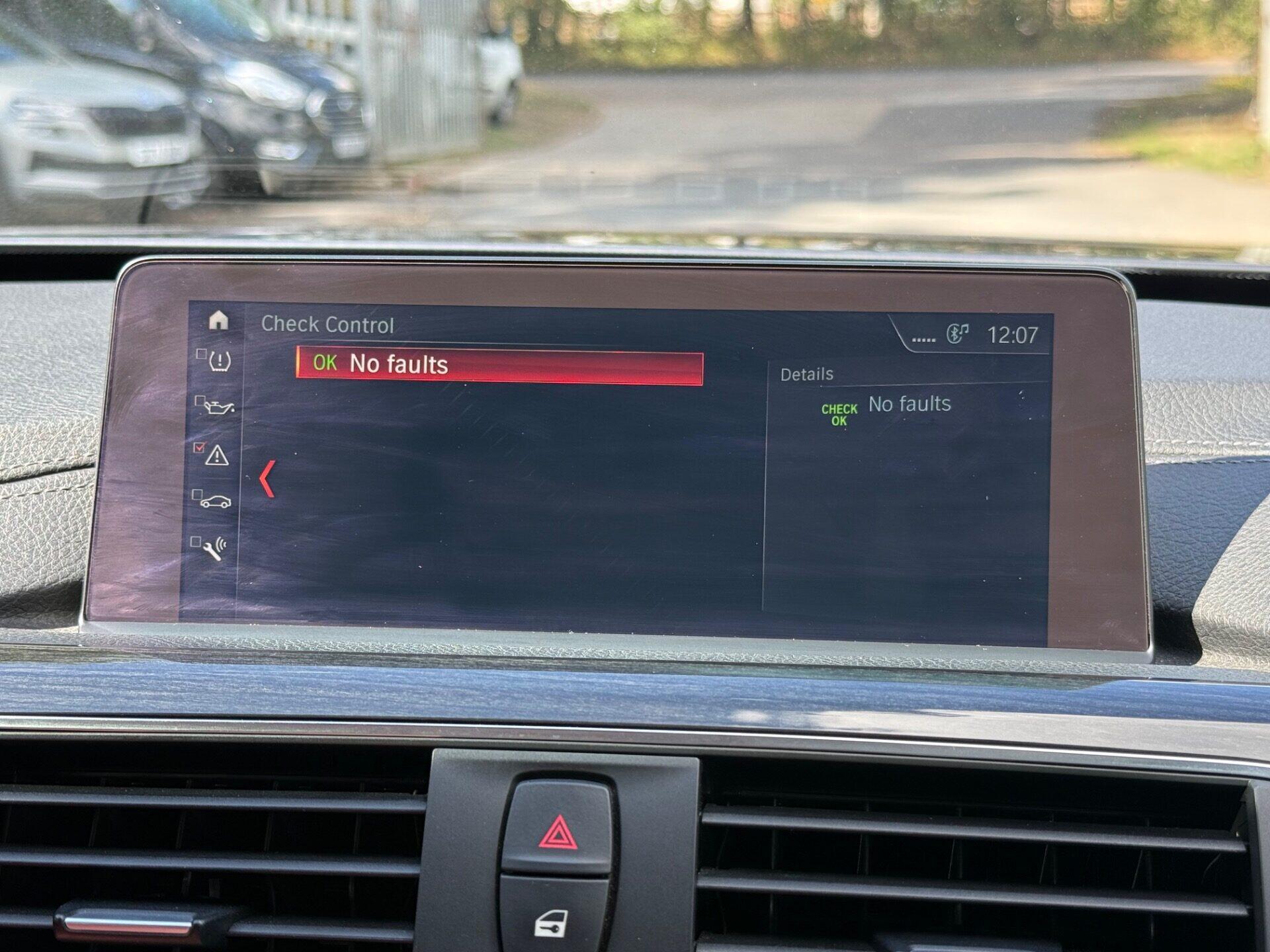 BMW 4 Series view 45