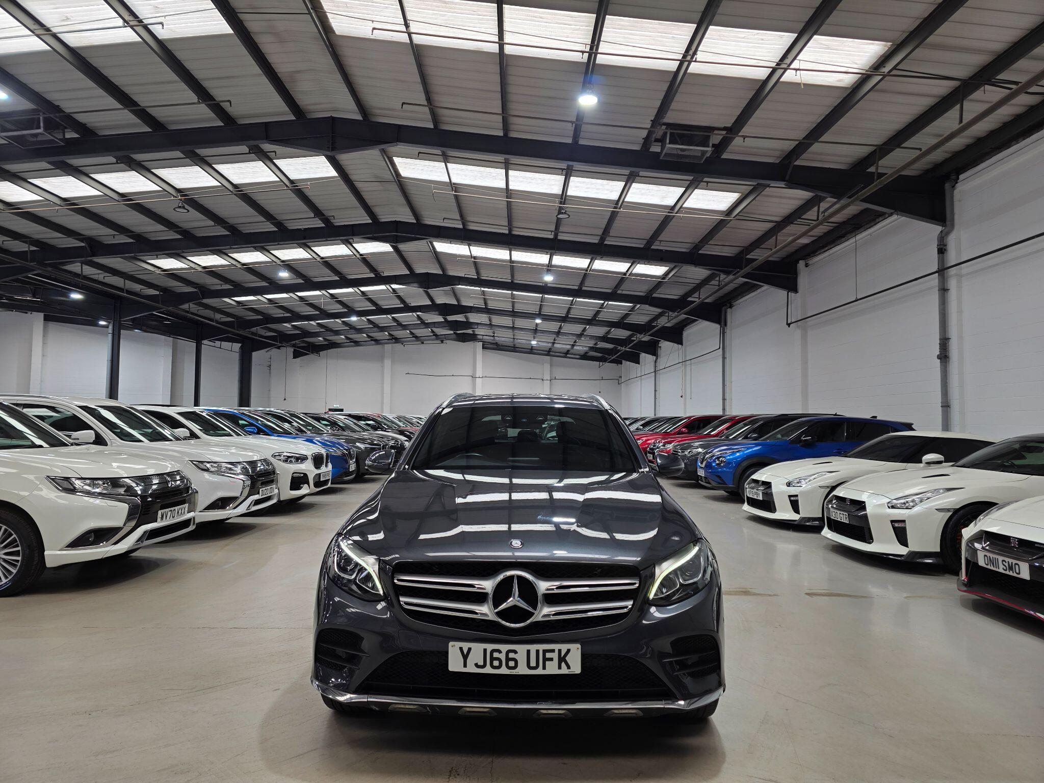 Mercedes-Benz GLC view 2