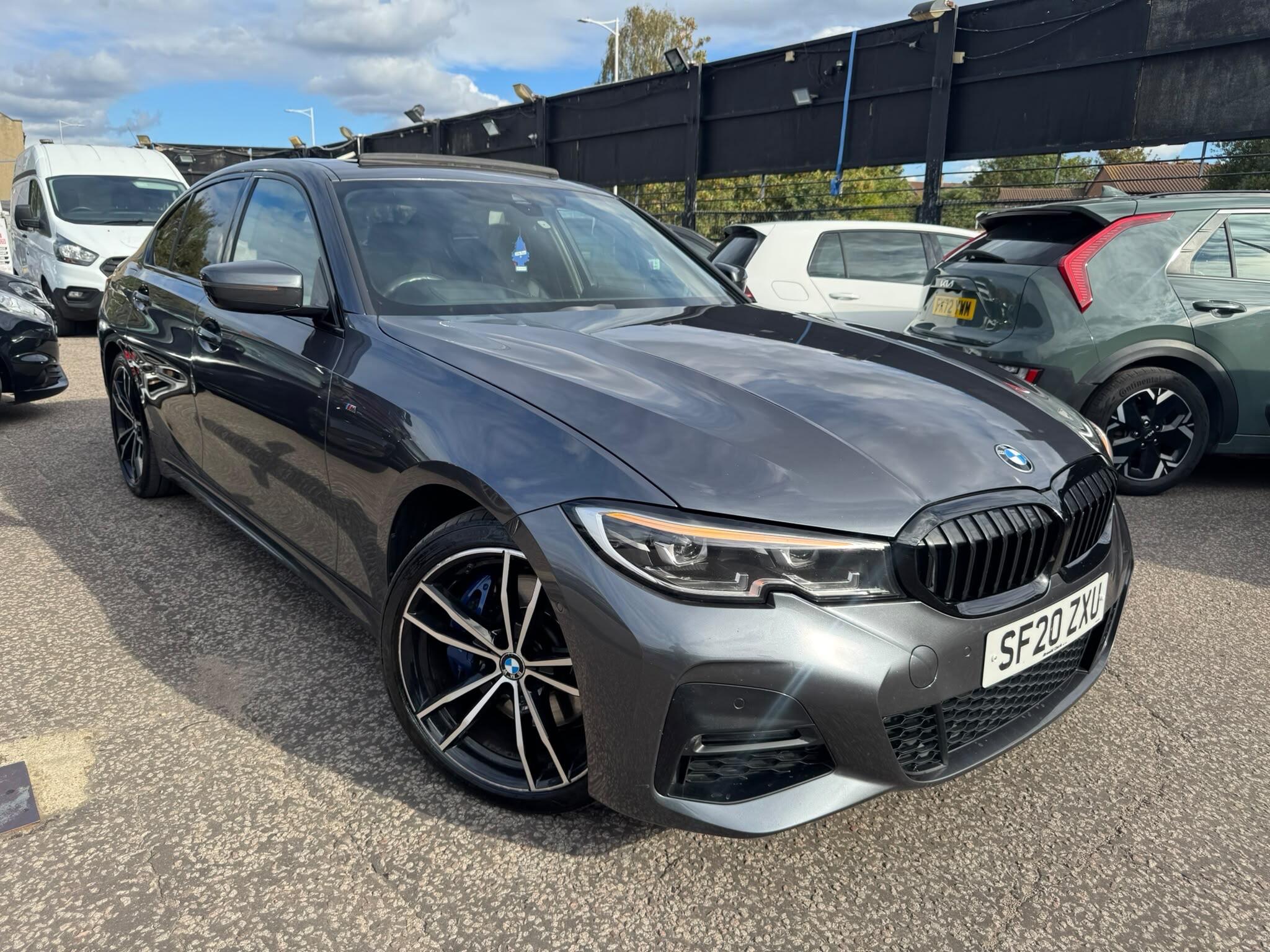 BMW 3 Series view 27