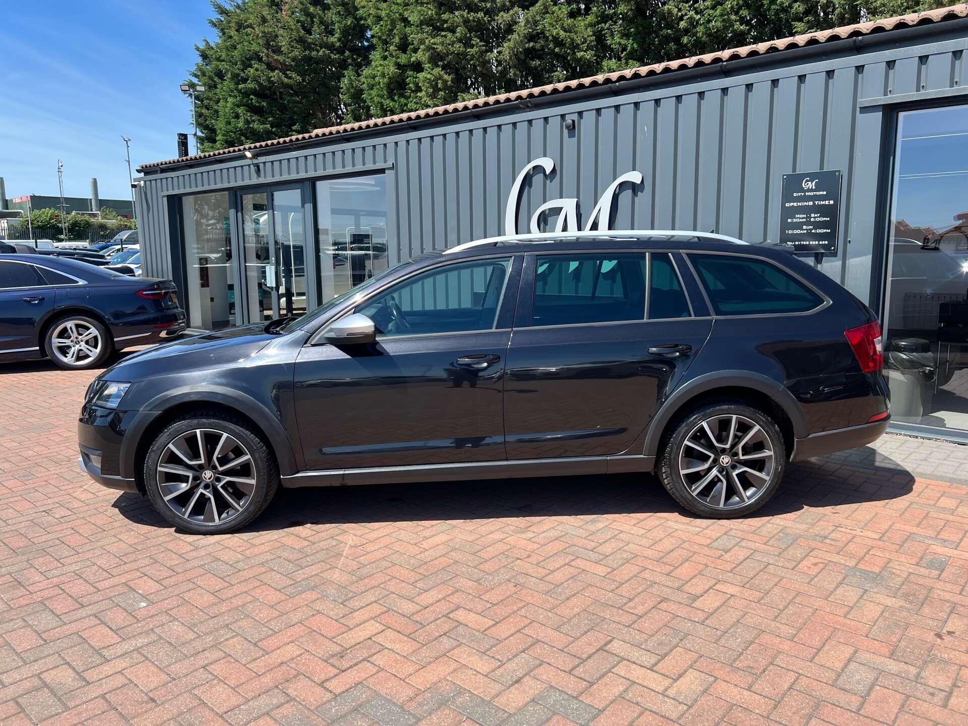 Skoda Octavia view 12