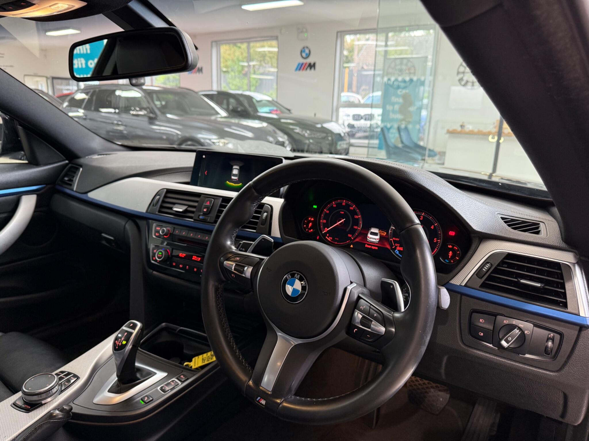 BMW 4 Series view 24