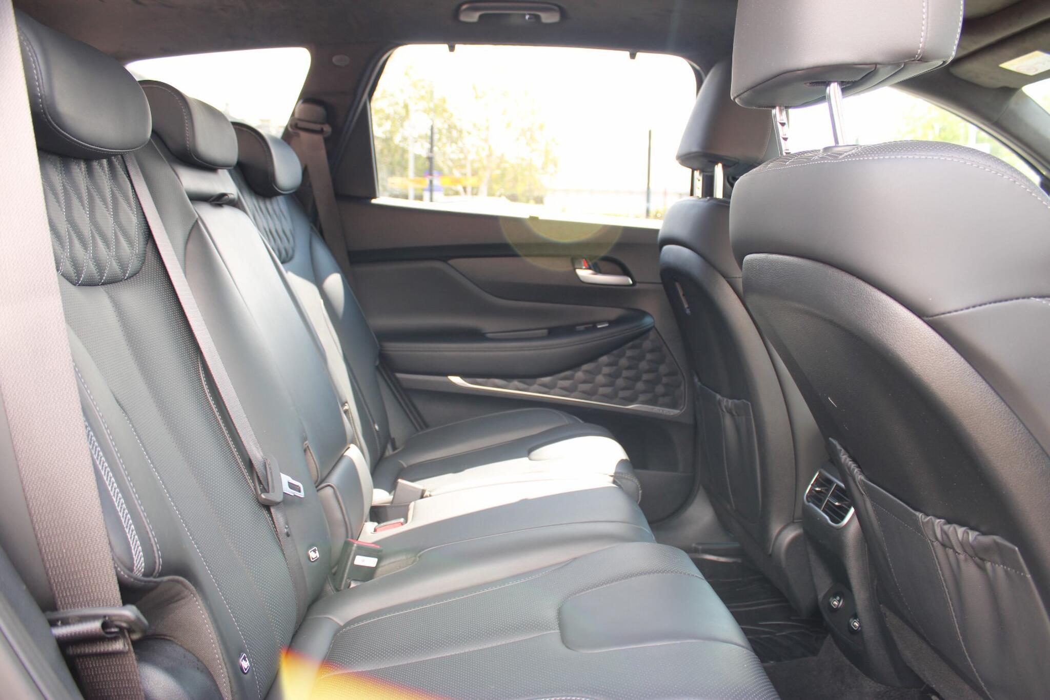 Hyundai Santa Fe view 27