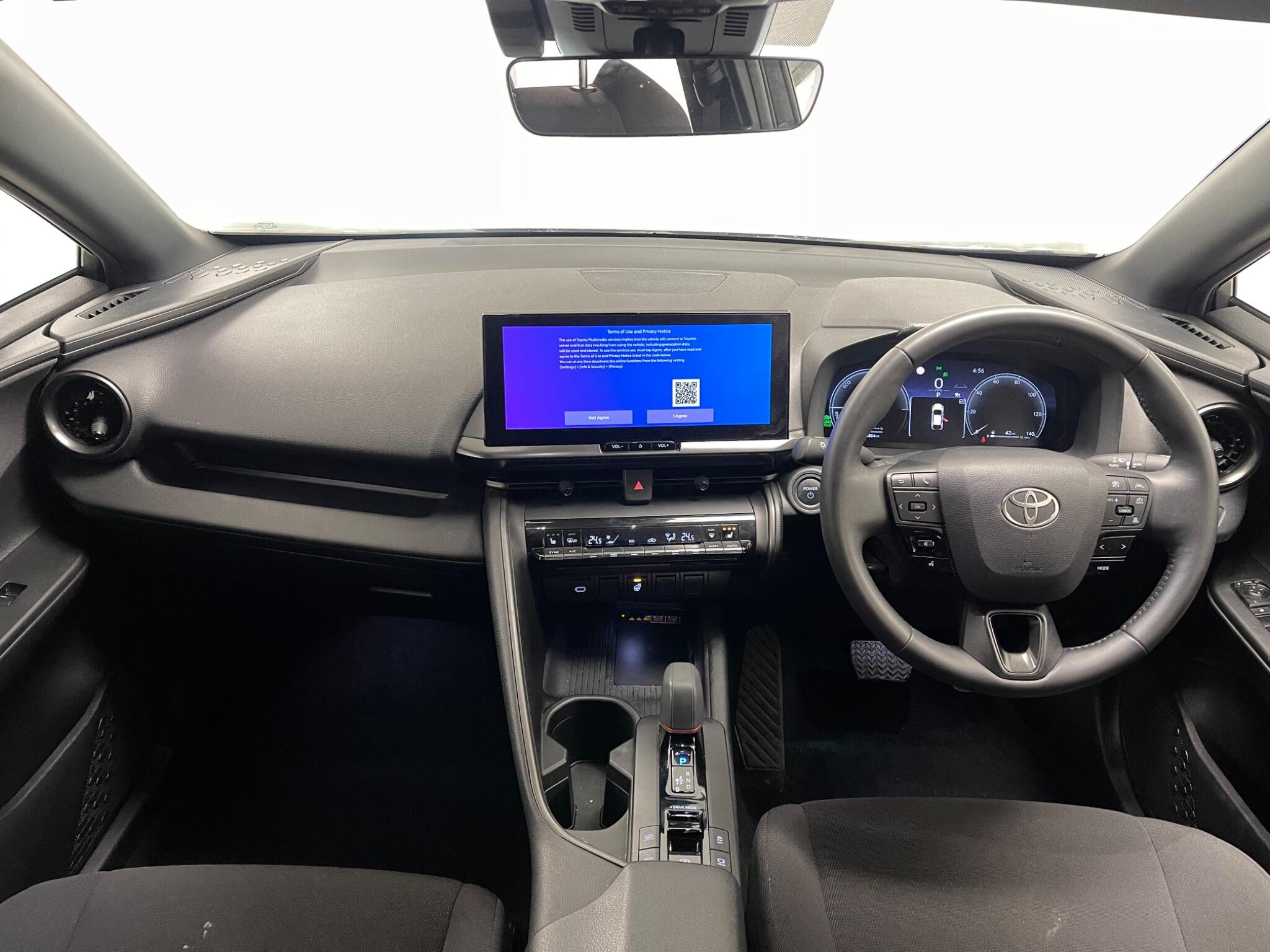 Toyota C-HR view 8