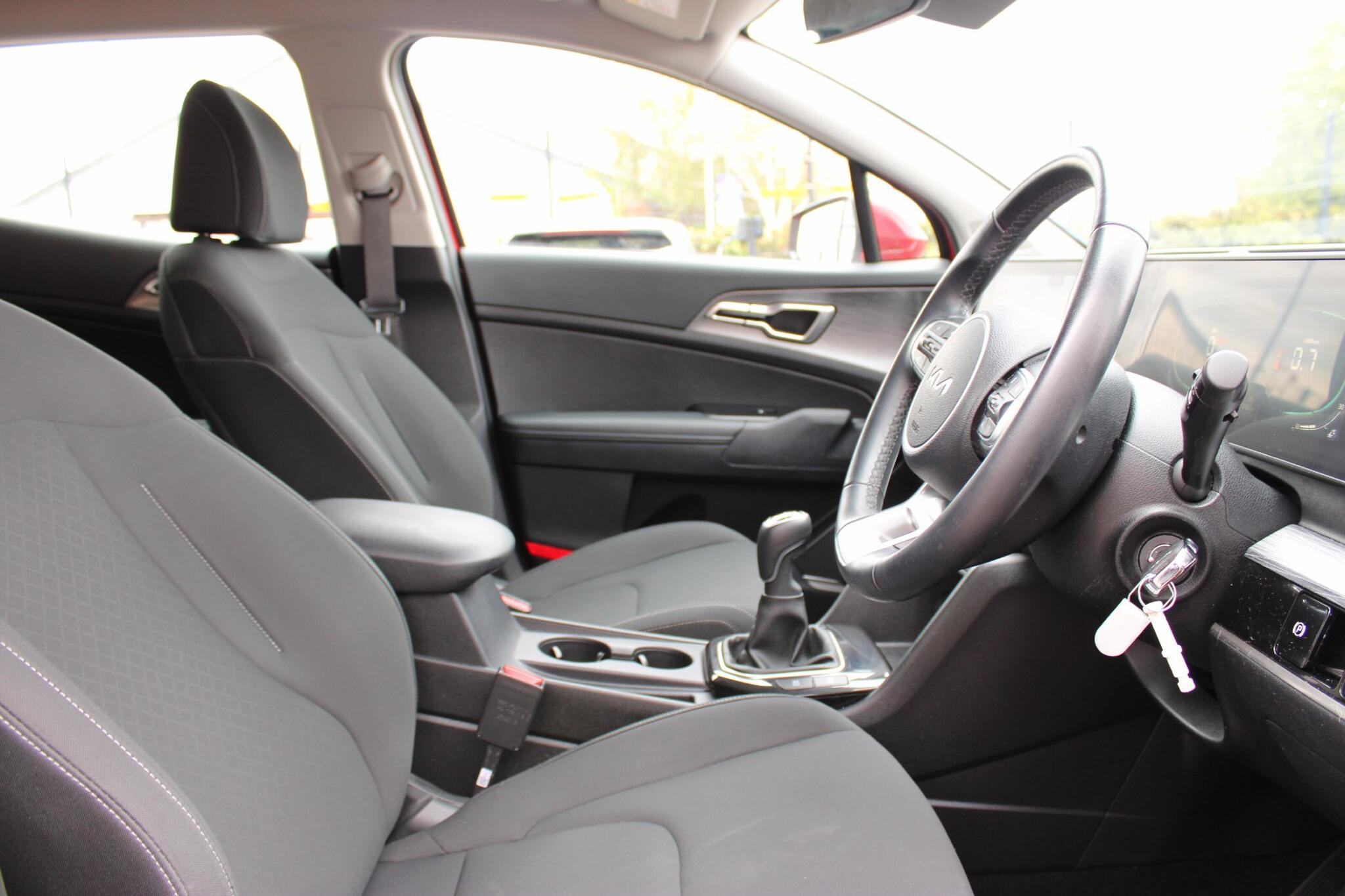 Kia Sportage view 18