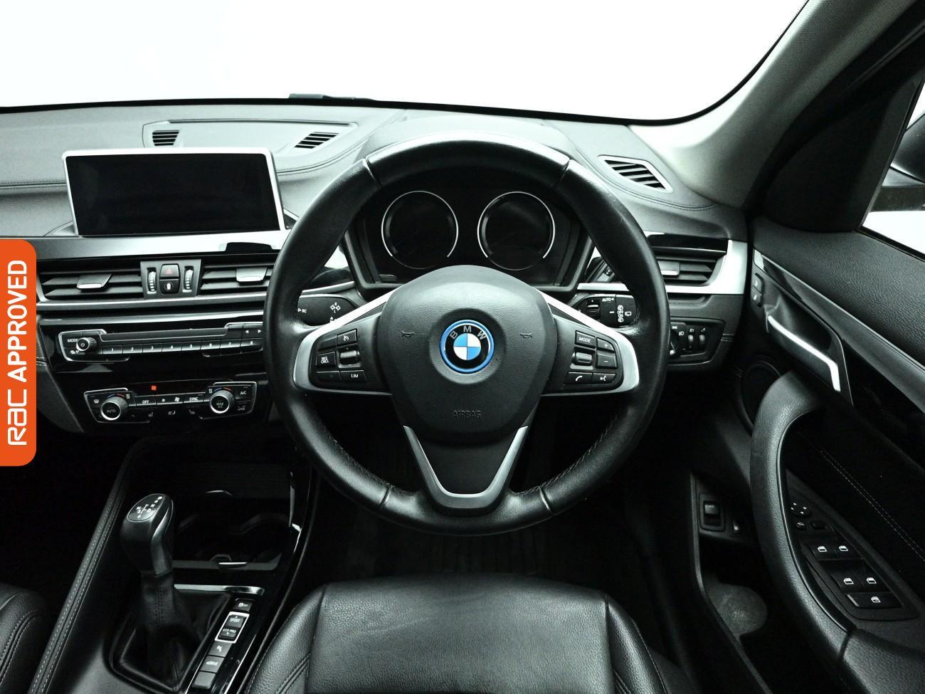 BMW X1 view 10
