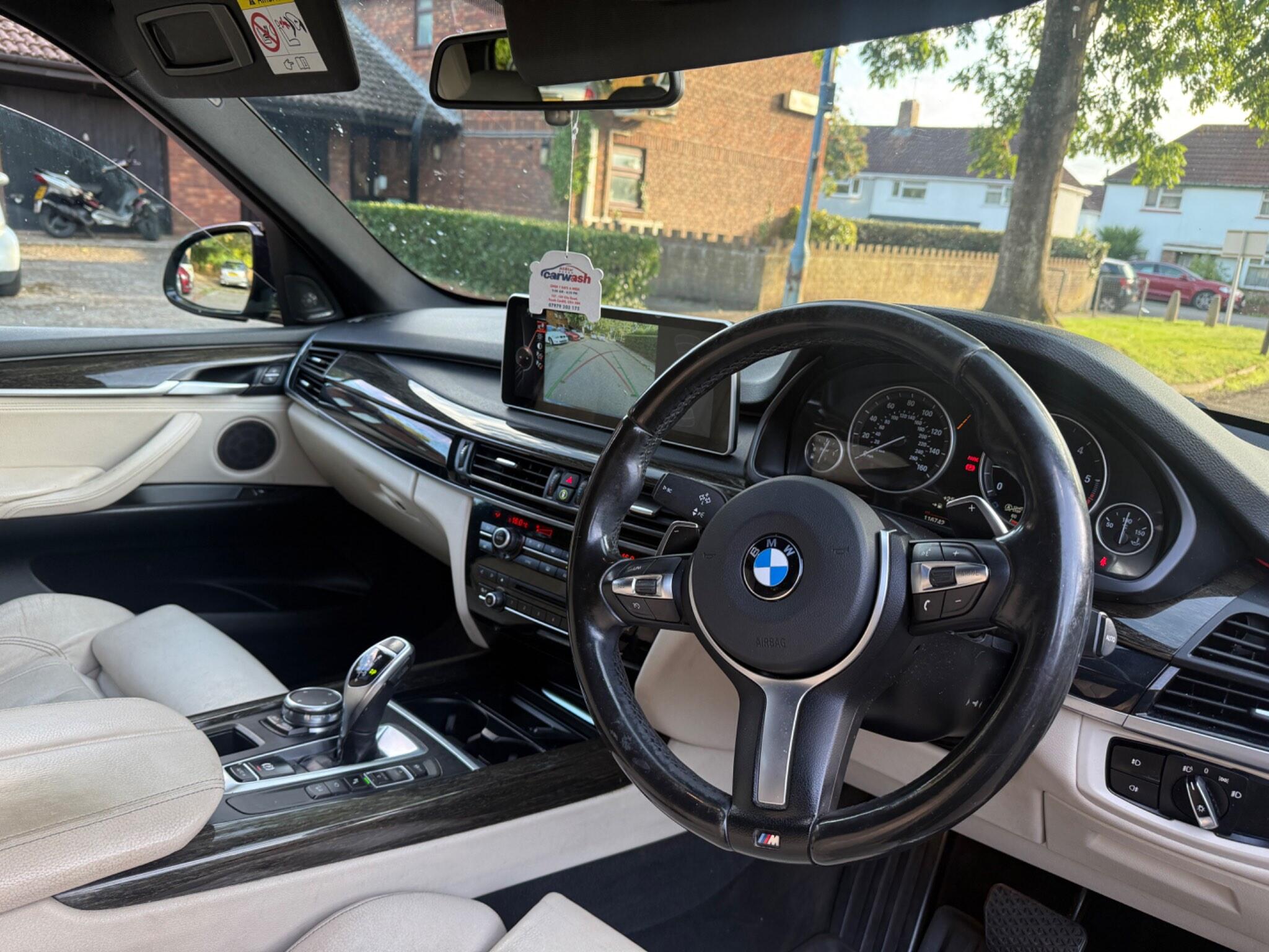 BMW X5 view 38