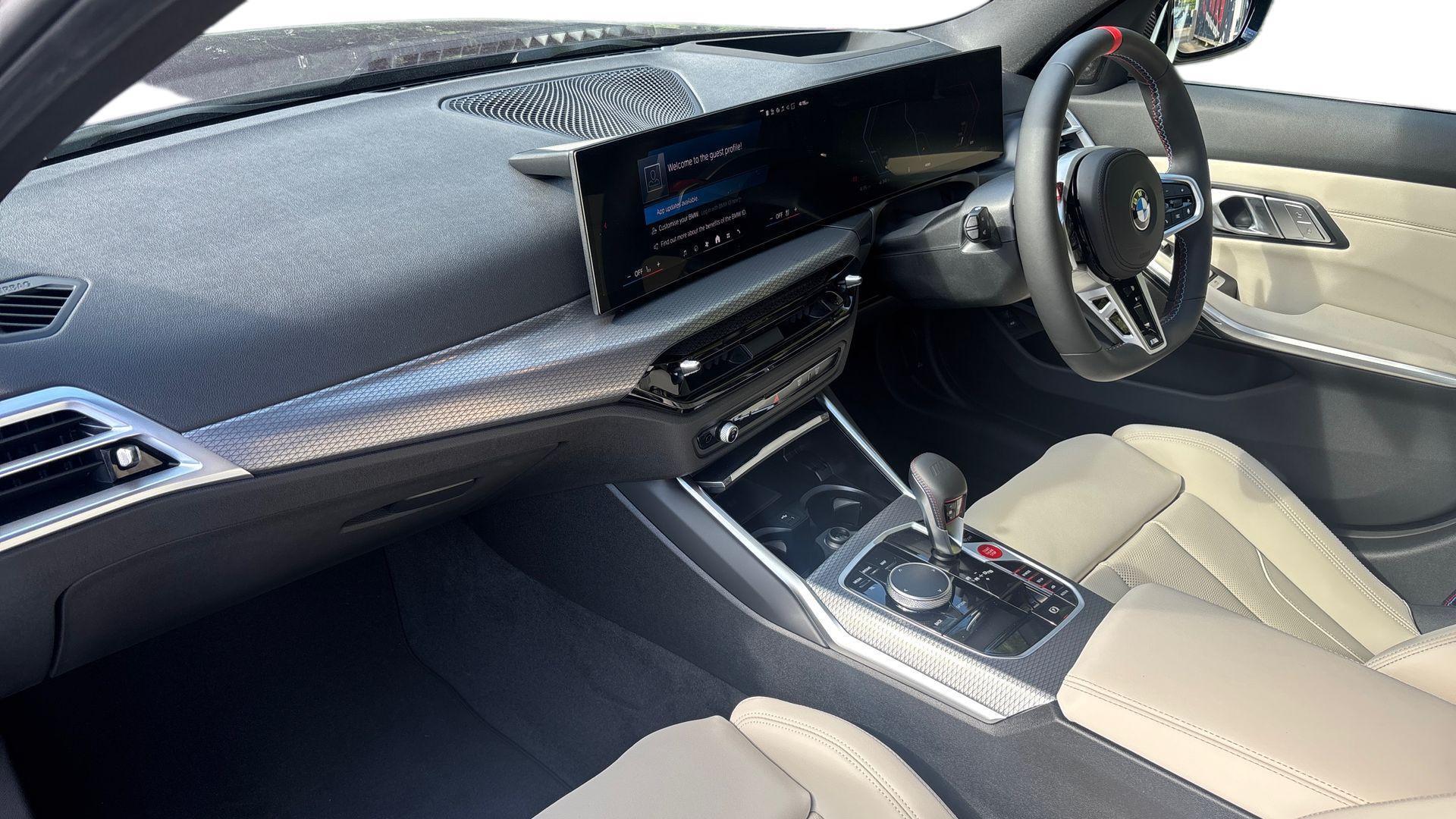 BMW M3 view 7