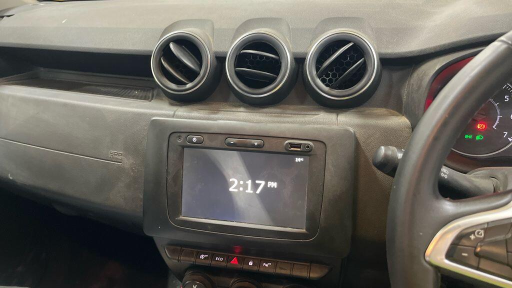 Dacia Duster view 11