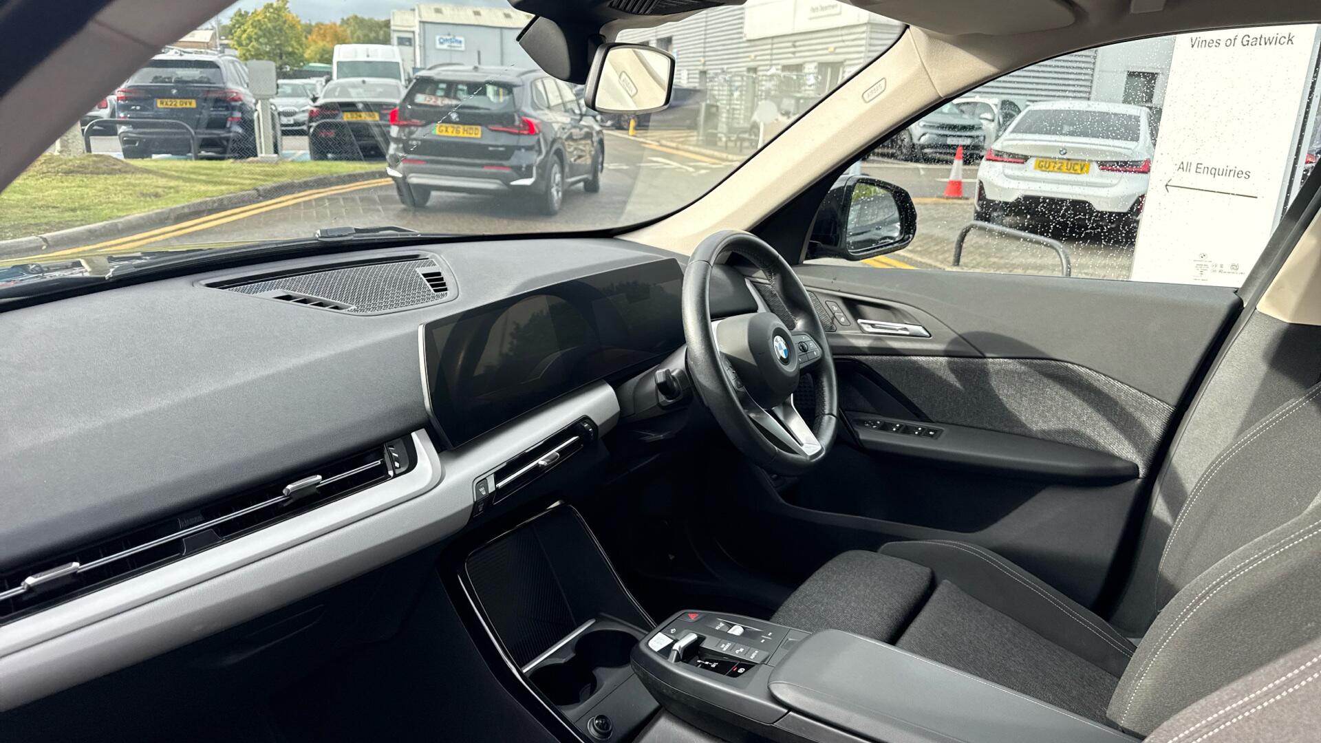 BMW X1 view 7