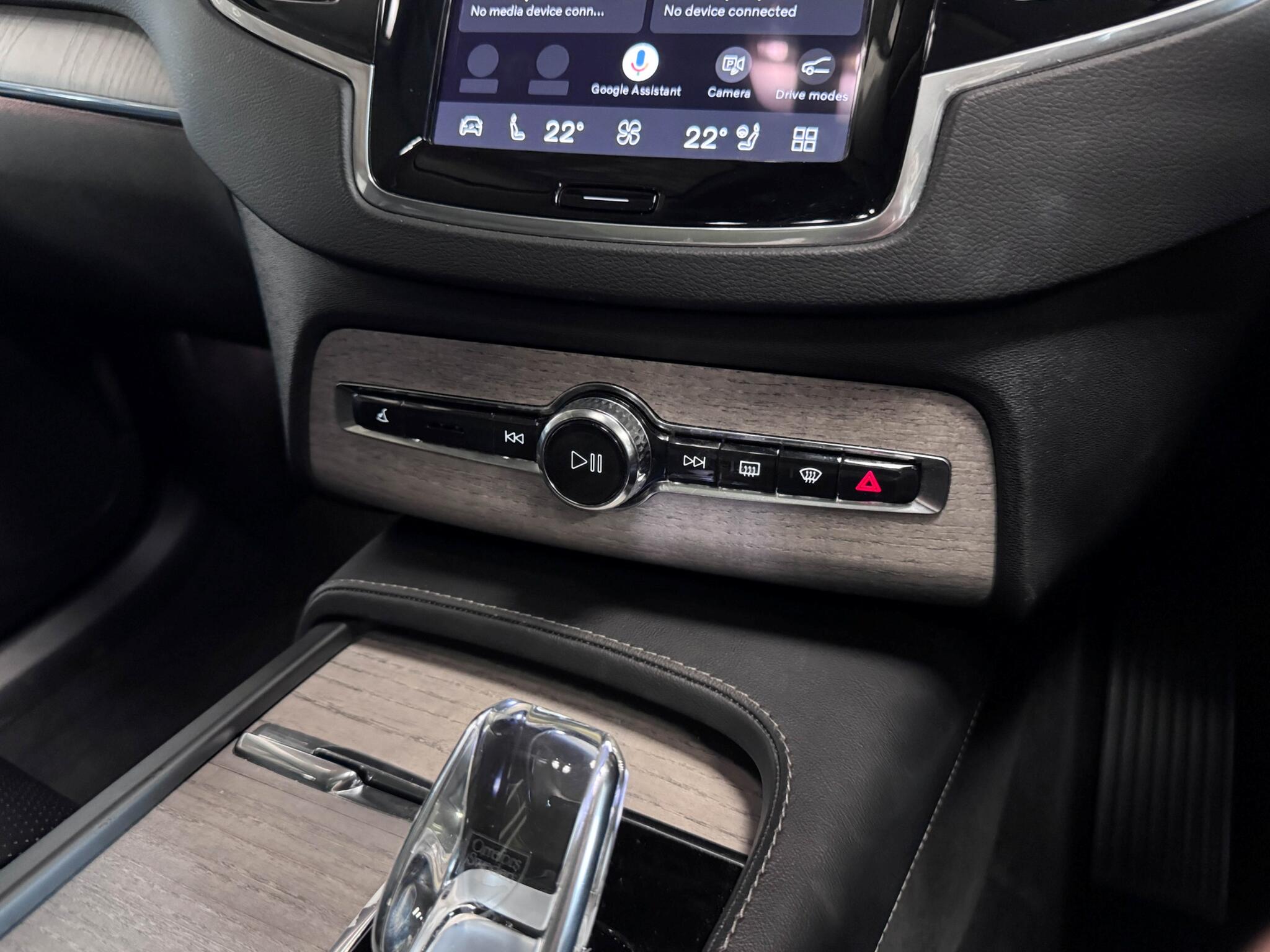 Volvo XC90 view 43