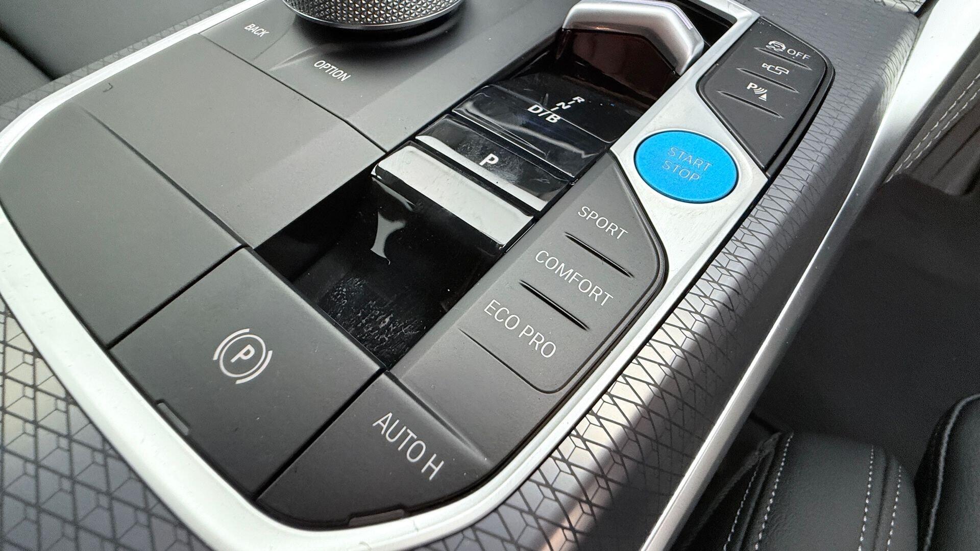 BMW i4 view 19
