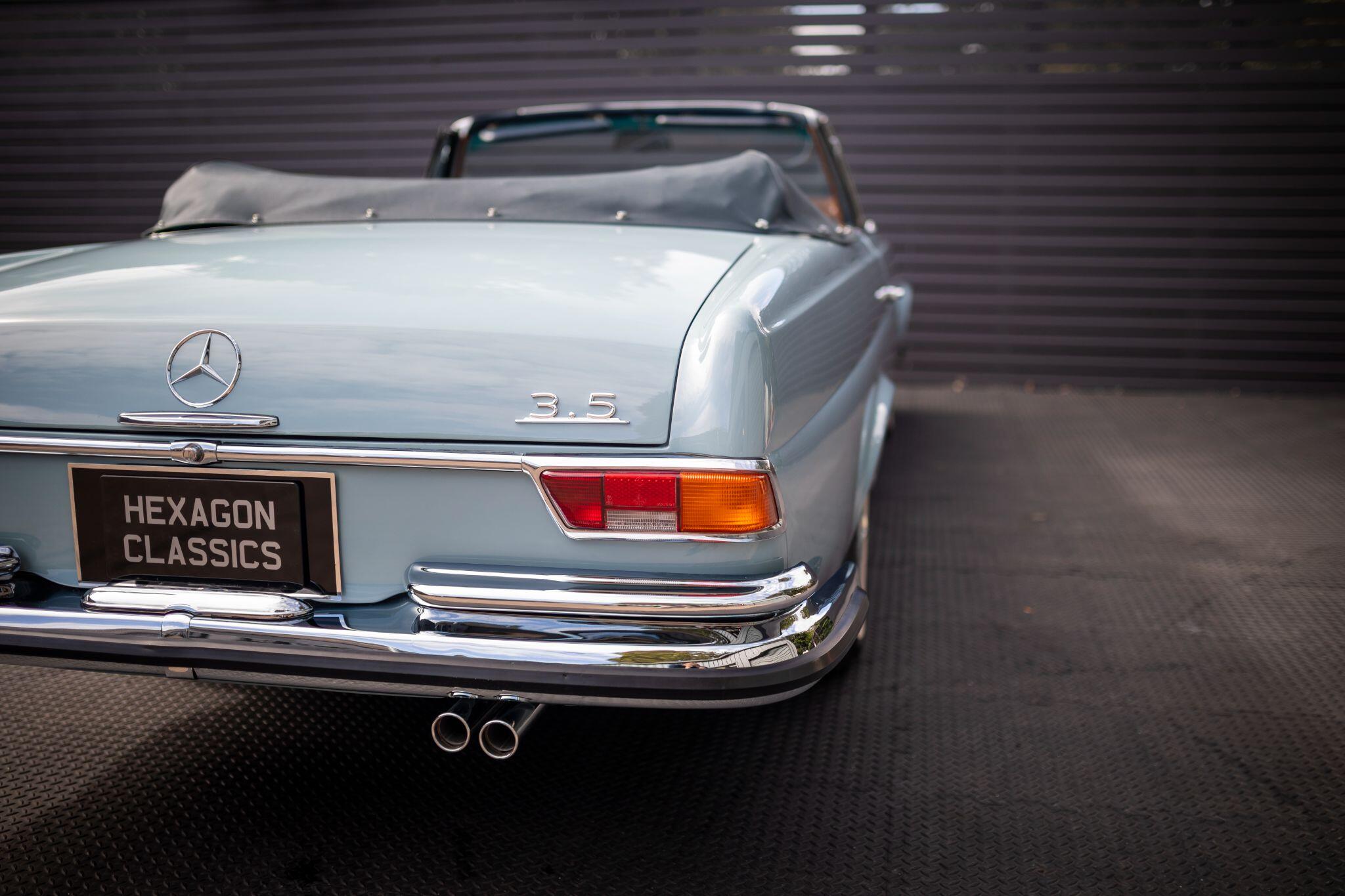 Mercedes-Benz 280 view 7
